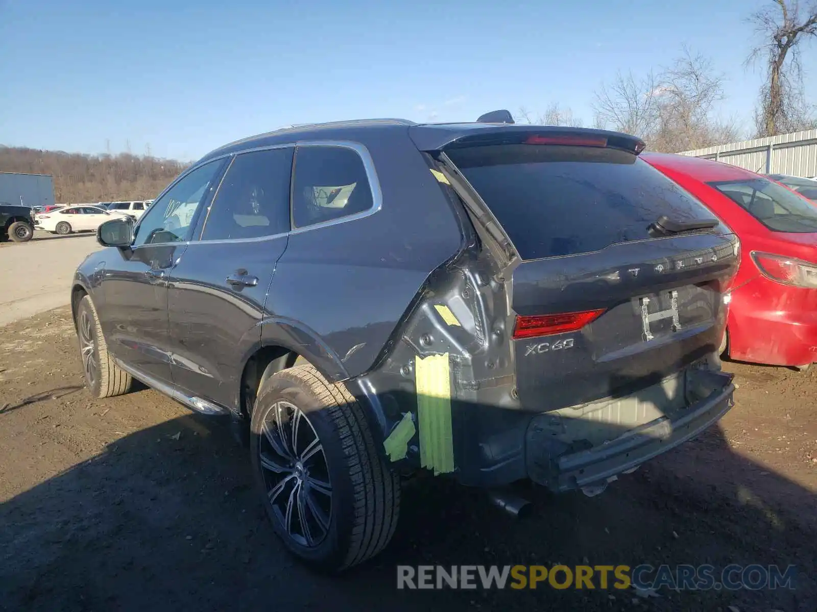 3 Photograph of a damaged car YV4BR0DL6L1579980 VOLVO XC60 2020