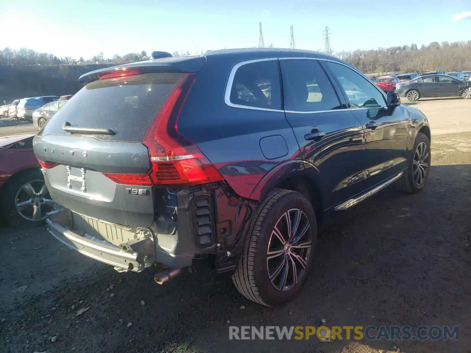 4 Photograph of a damaged car YV4BR0DL6L1579980 VOLVO XC60 2020