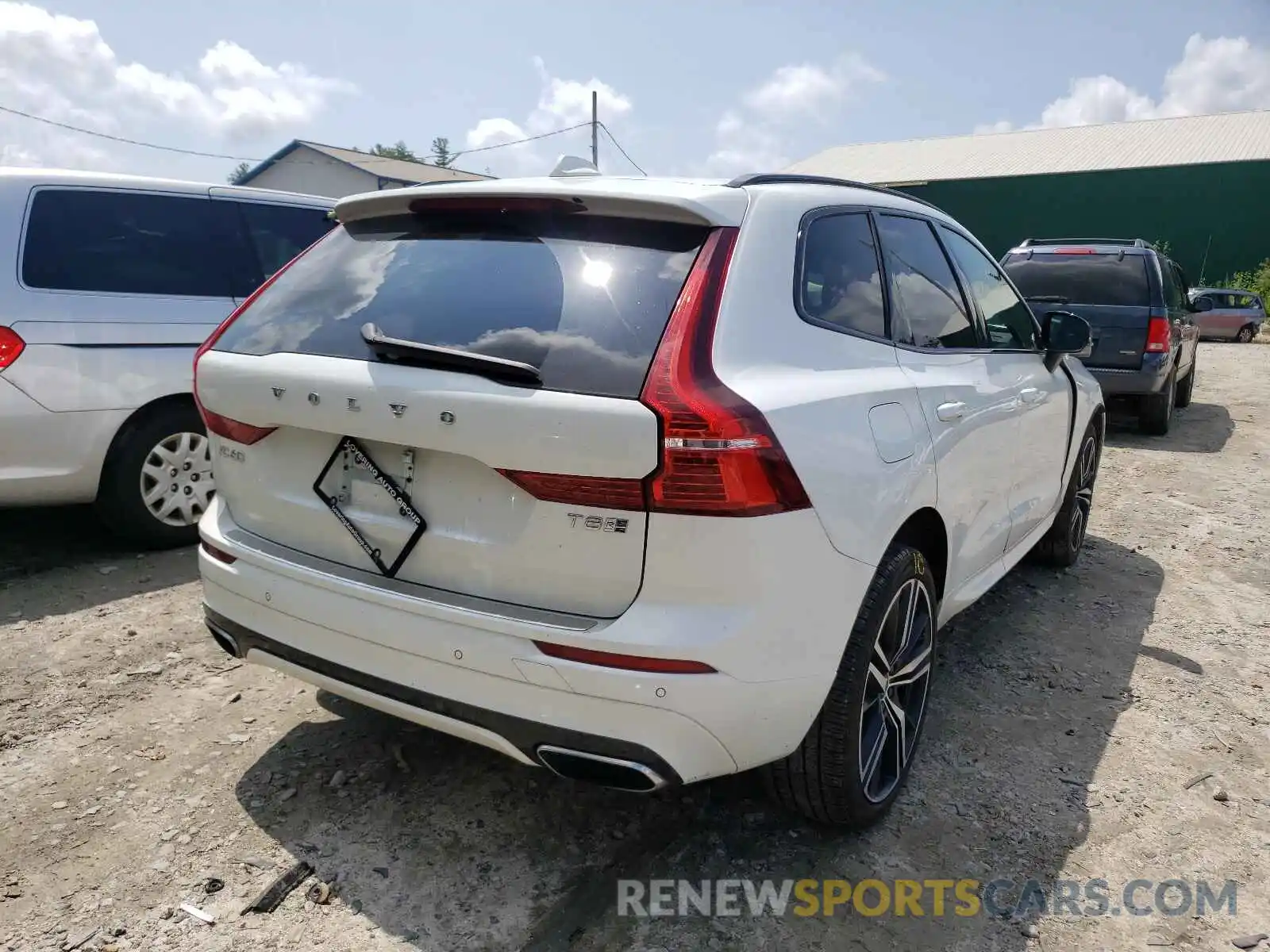 4 Photograph of a damaged car YV4BR0DM8L1538971 VOLVO XC60 2020