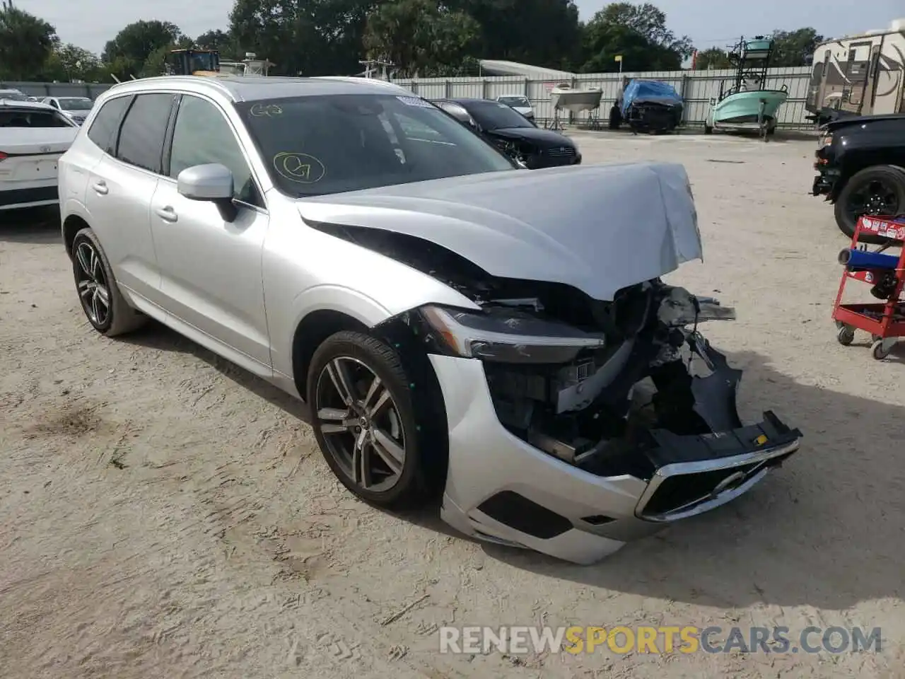 1 Photograph of a damaged car YV4102DK0M1759997 VOLVO XC60 2021