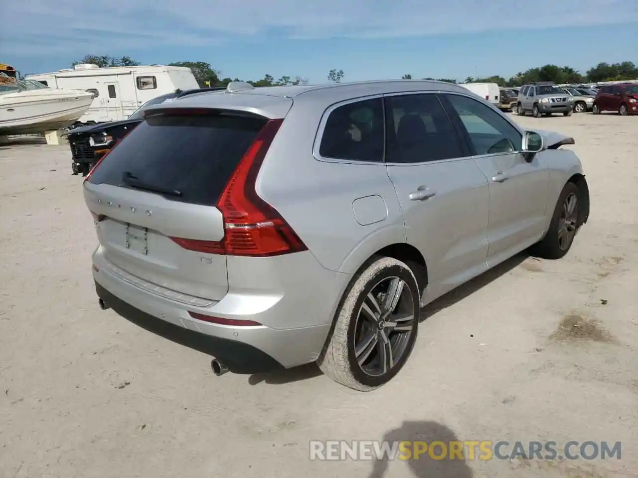 4 Photograph of a damaged car YV4102DK0M1759997 VOLVO XC60 2021