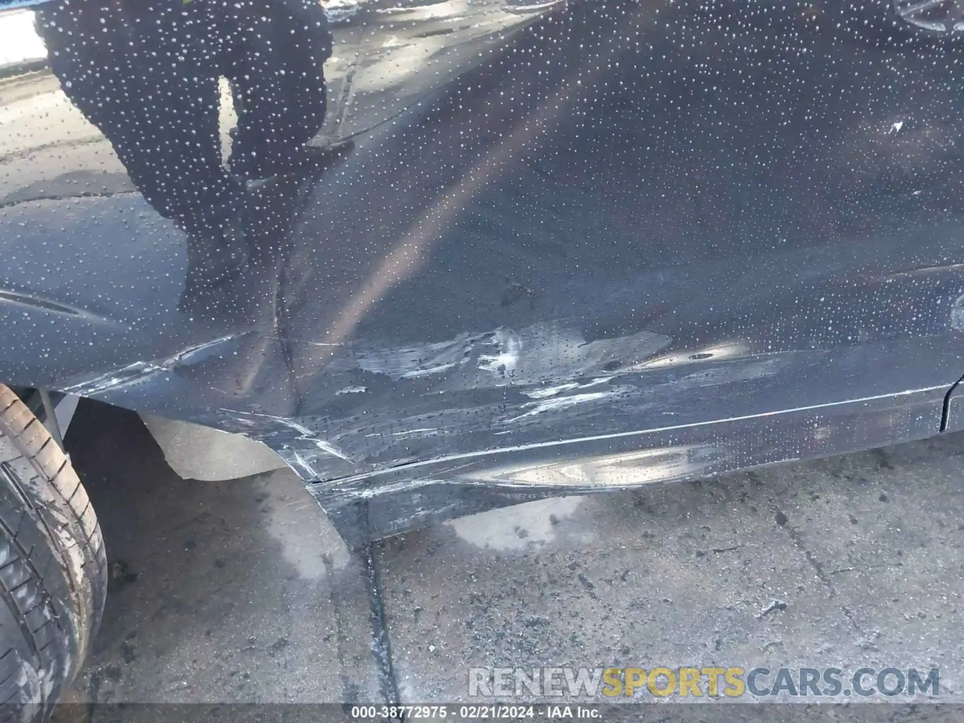 17 Photograph of a damaged car YV4102DK1M1797920 VOLVO XC60 2021