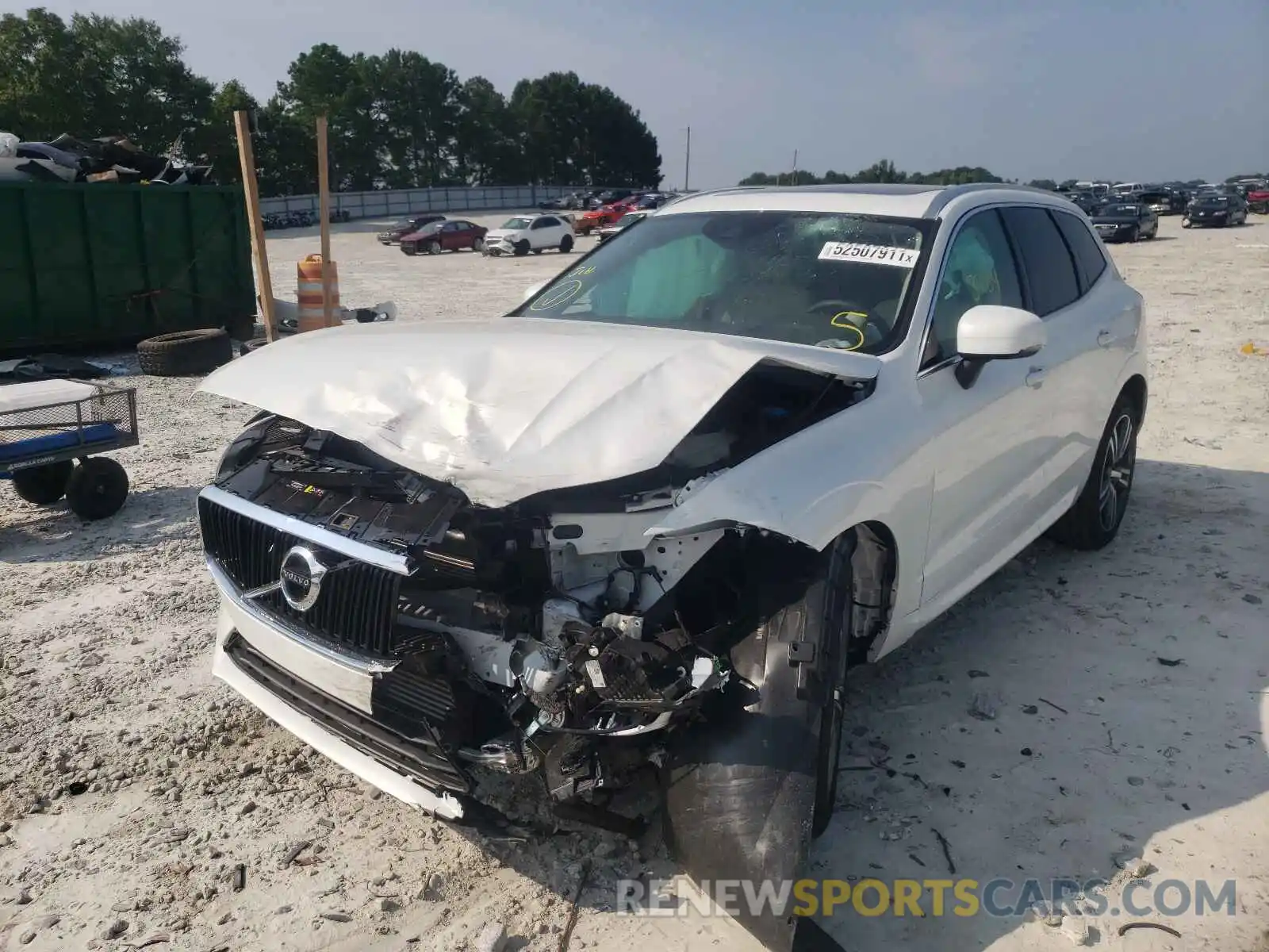 2 Photograph of a damaged car YV4102DK3M1798955 VOLVO XC60 2021