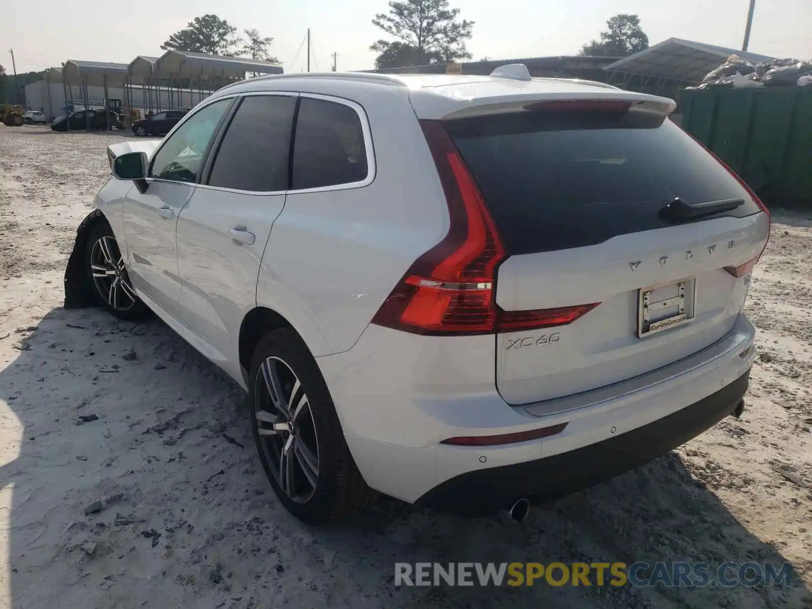 3 Photograph of a damaged car YV4102DK3M1798955 VOLVO XC60 2021