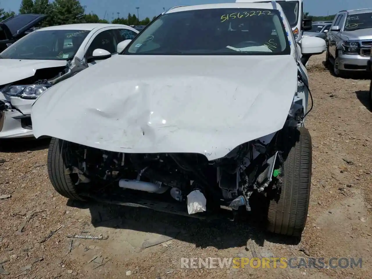 9 Photograph of a damaged car YV4102DK5M1826867 VOLVO XC60 2021