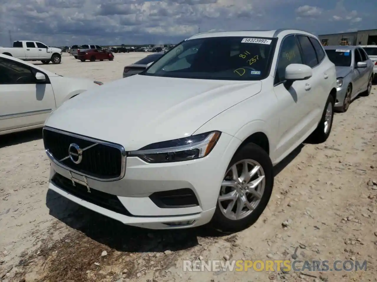 2 Photograph of a damaged car YV4102DK7M1811237 VOLVO XC60 2021