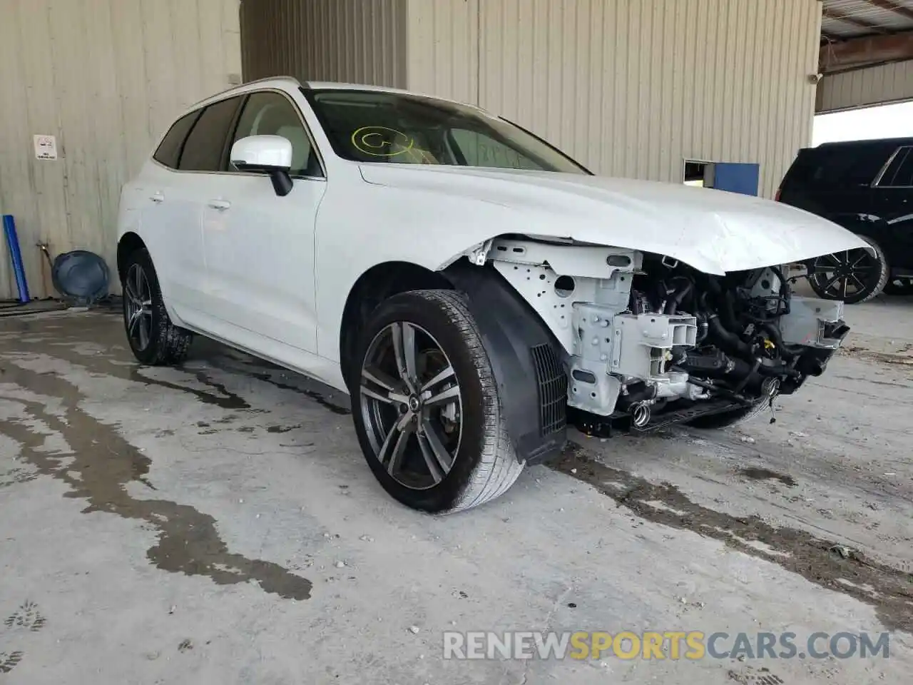 1 Photograph of a damaged car YV4102DK8M1854503 VOLVO XC60 2021