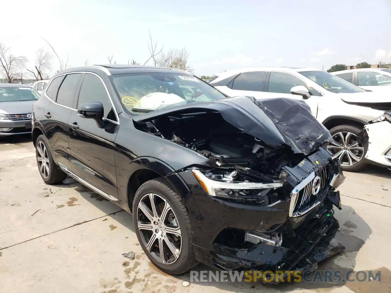 1 Photograph of a damaged car YV4102DL1M1798445 VOLVO XC60 2021