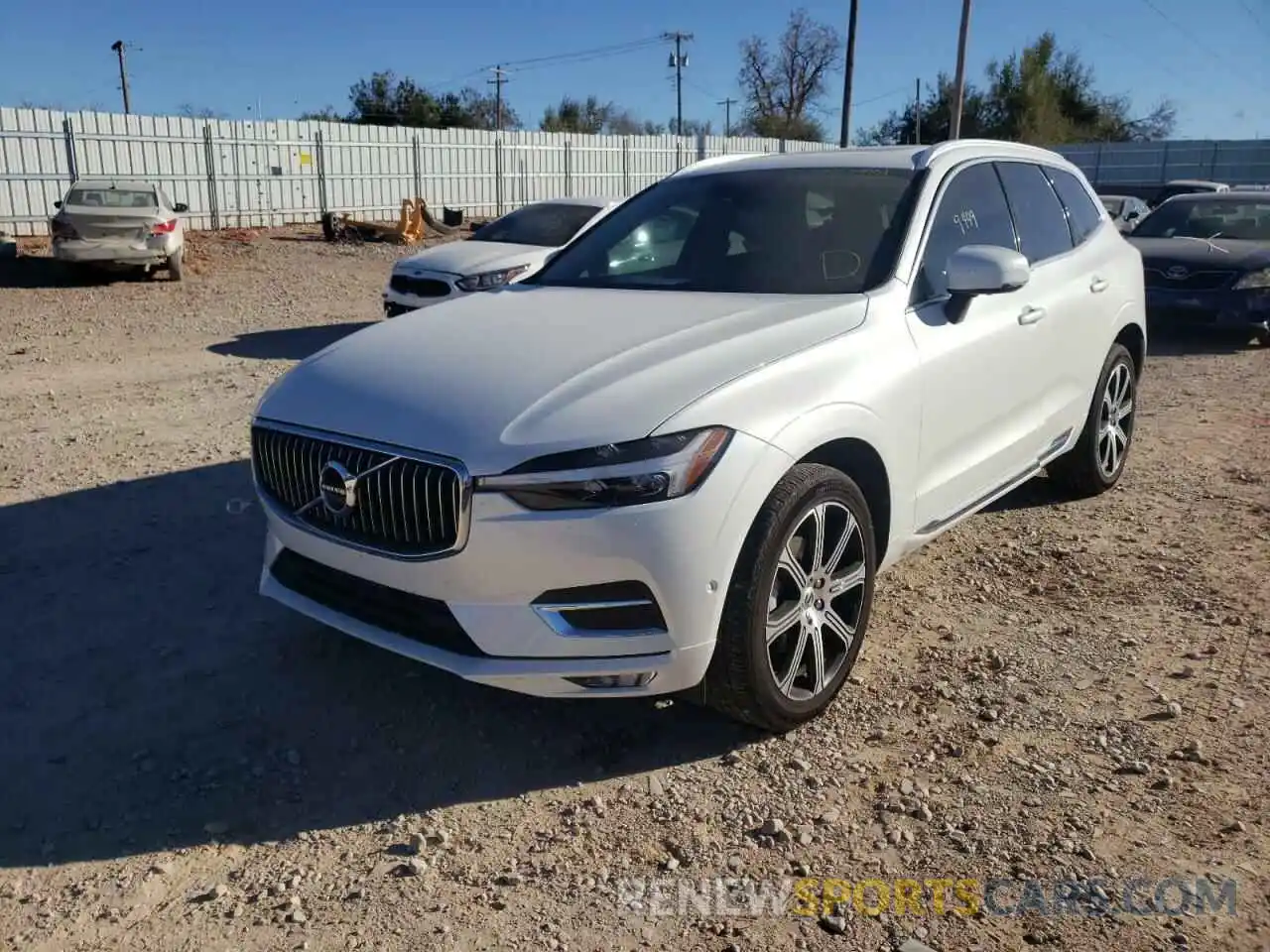 2 Photograph of a damaged car YV4102DL3M1773935 VOLVO XC60 2021