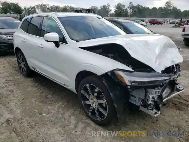 1 Photograph of a damaged car YV4102DL3M1827086 VOLVO XC60 2021