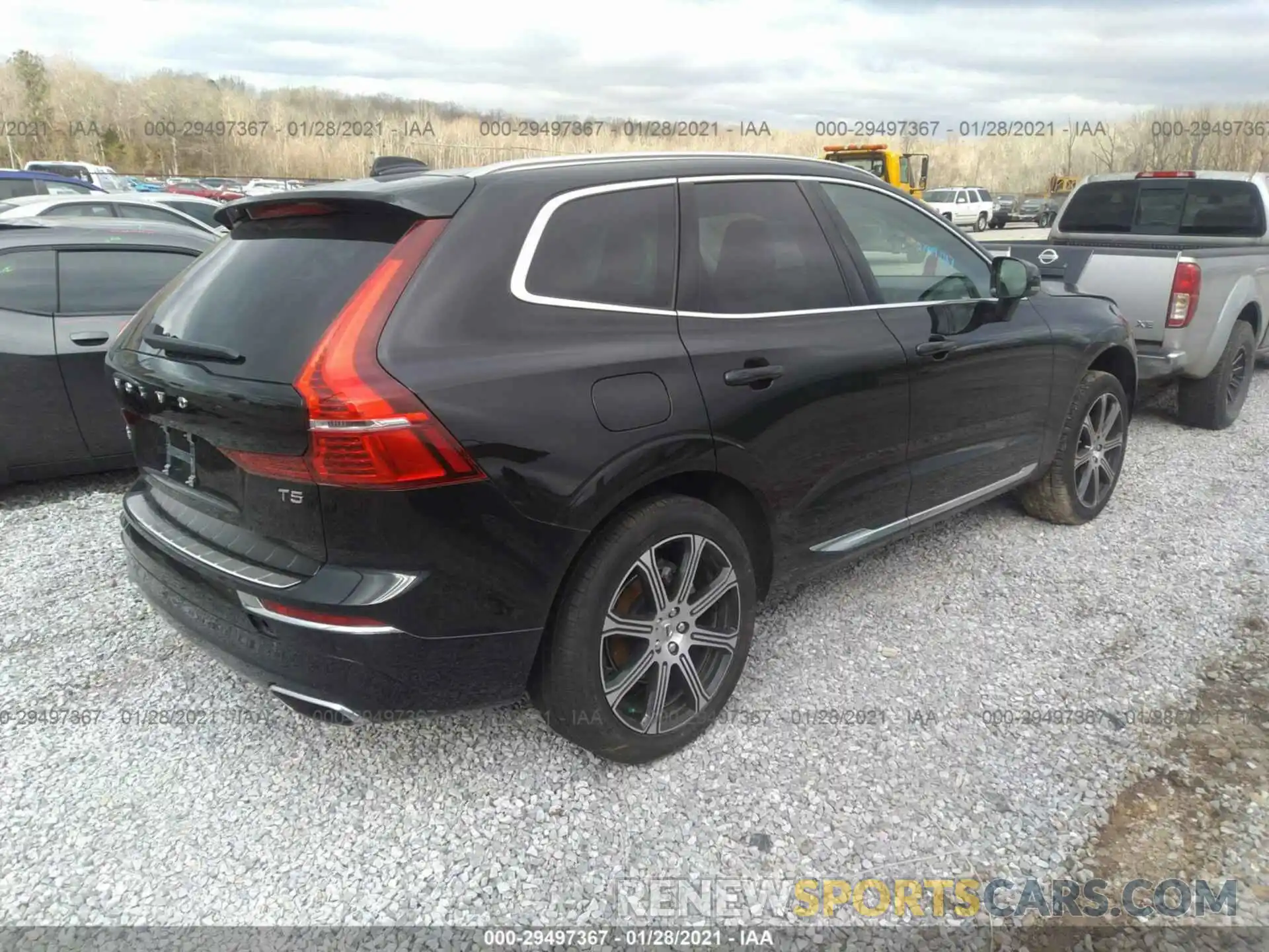 4 Photograph of a damaged car YV4102DL4M1721522 VOLVO XC60 2021