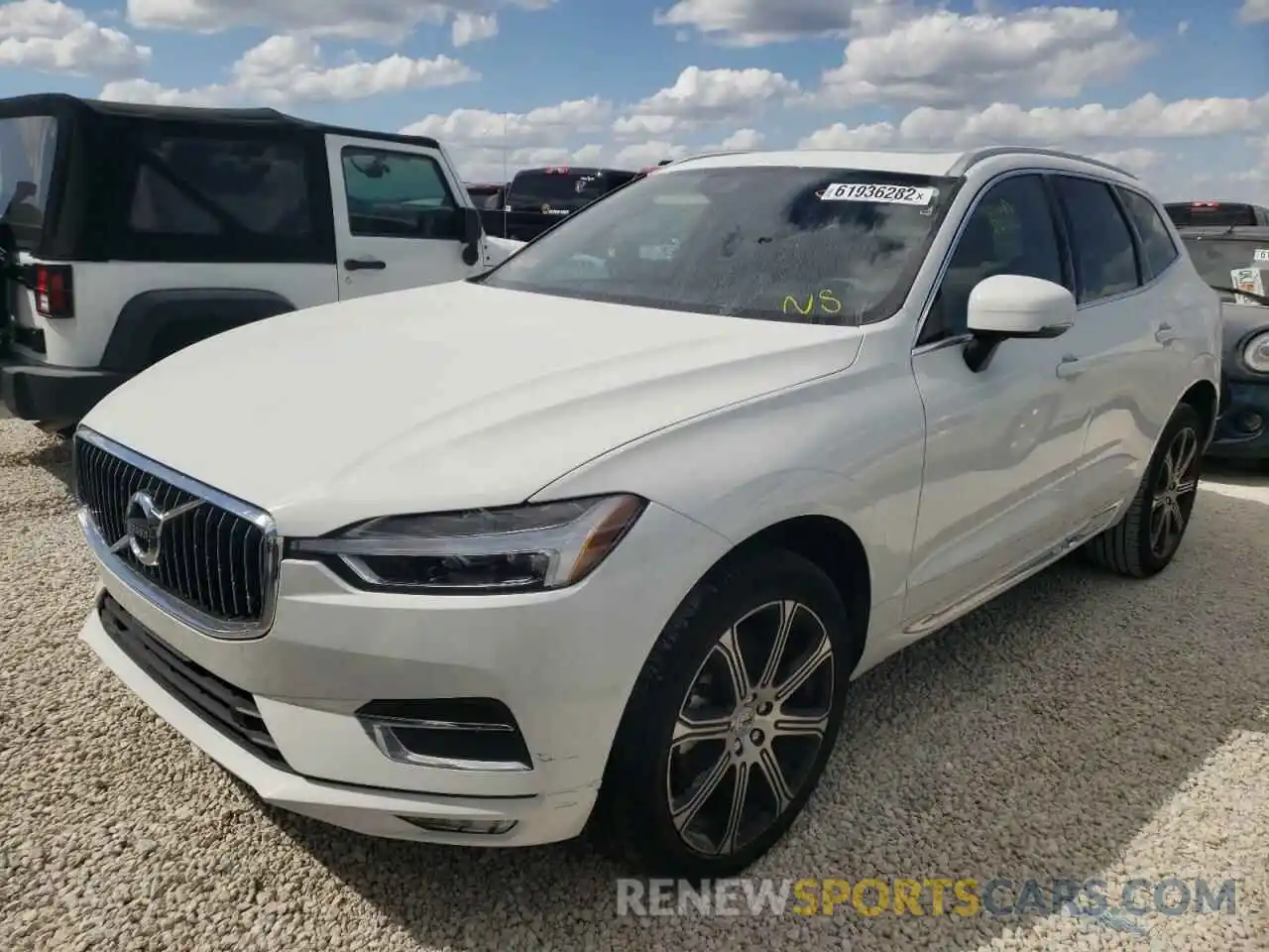 2 Photograph of a damaged car YV4102DL8M1732183 VOLVO XC60 2021