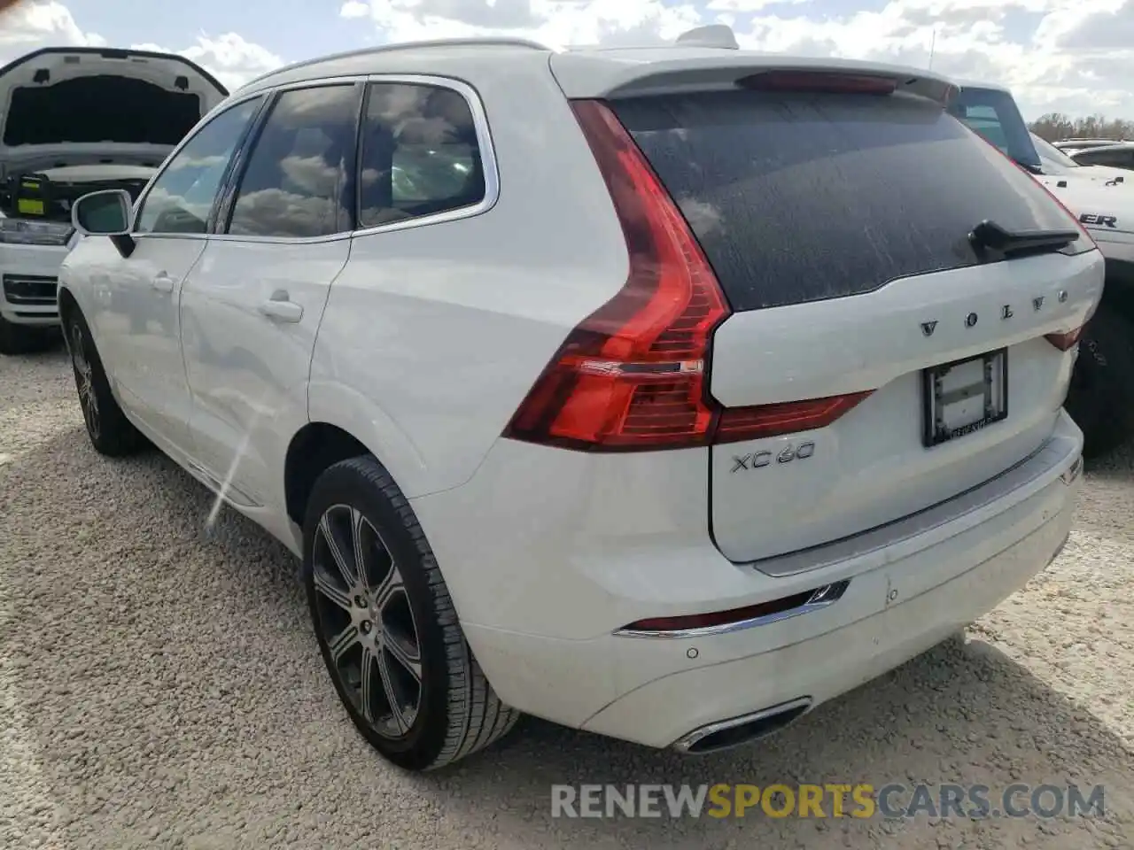 3 Photograph of a damaged car YV4102DL8M1732183 VOLVO XC60 2021