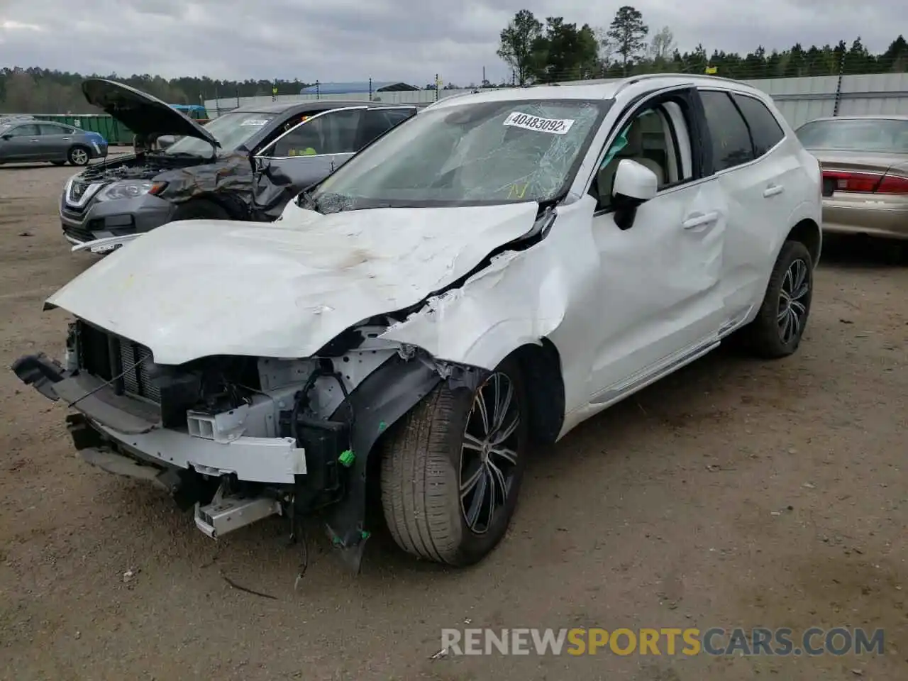 2 Photograph of a damaged car YV4102DL9M1770408 VOLVO XC60 2021