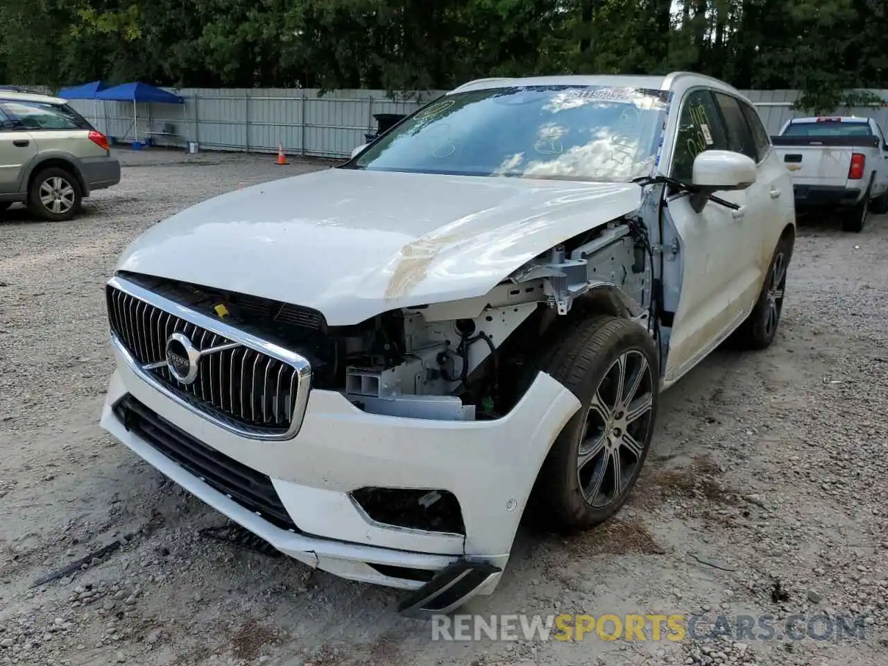 2 Photograph of a damaged car YV4102DLXM1733299 VOLVO XC60 2021