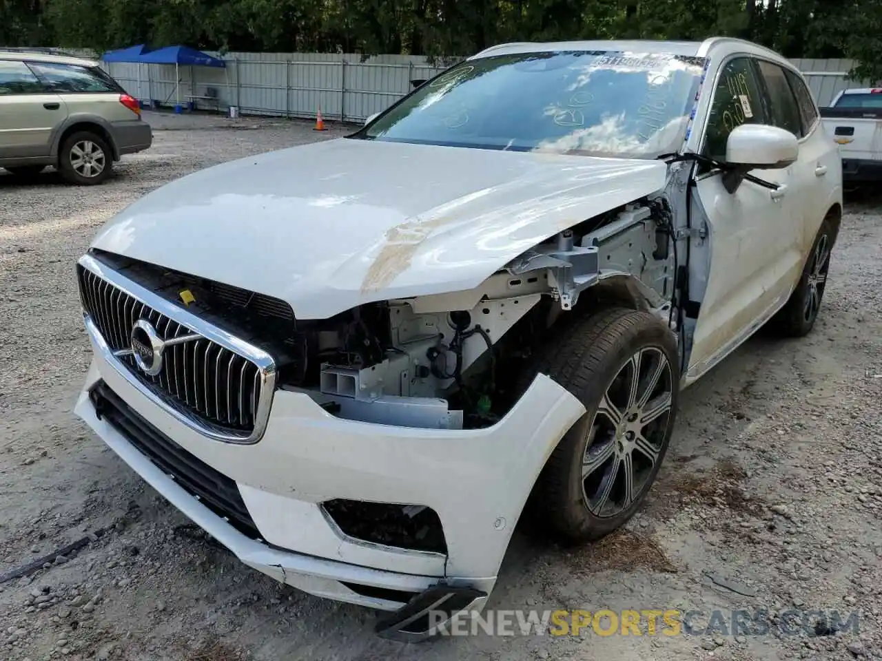 9 Photograph of a damaged car YV4102DLXM1733299 VOLVO XC60 2021