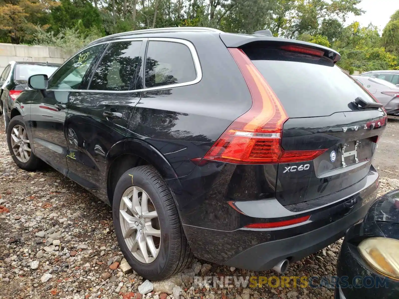 3 Photograph of a damaged car YV4102RK0M1764187 VOLVO XC60 2021