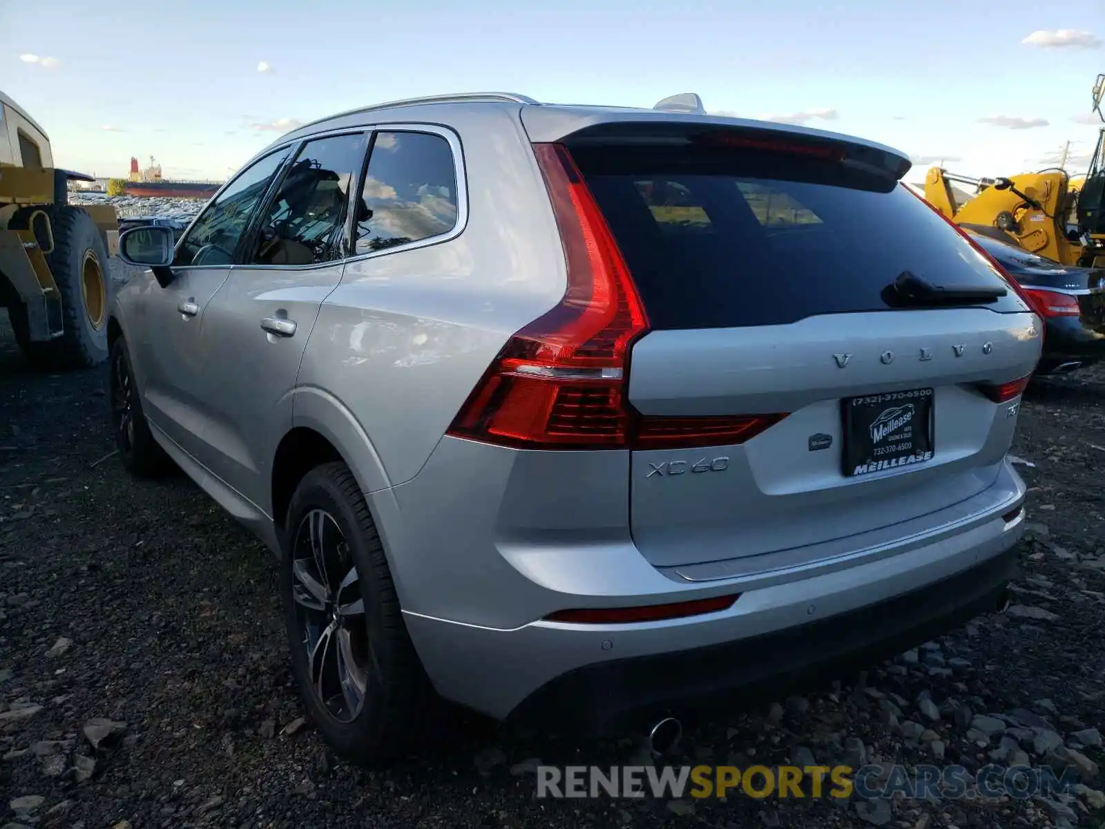 3 Photograph of a damaged car YV4102RK0M1827093 VOLVO XC60 2021