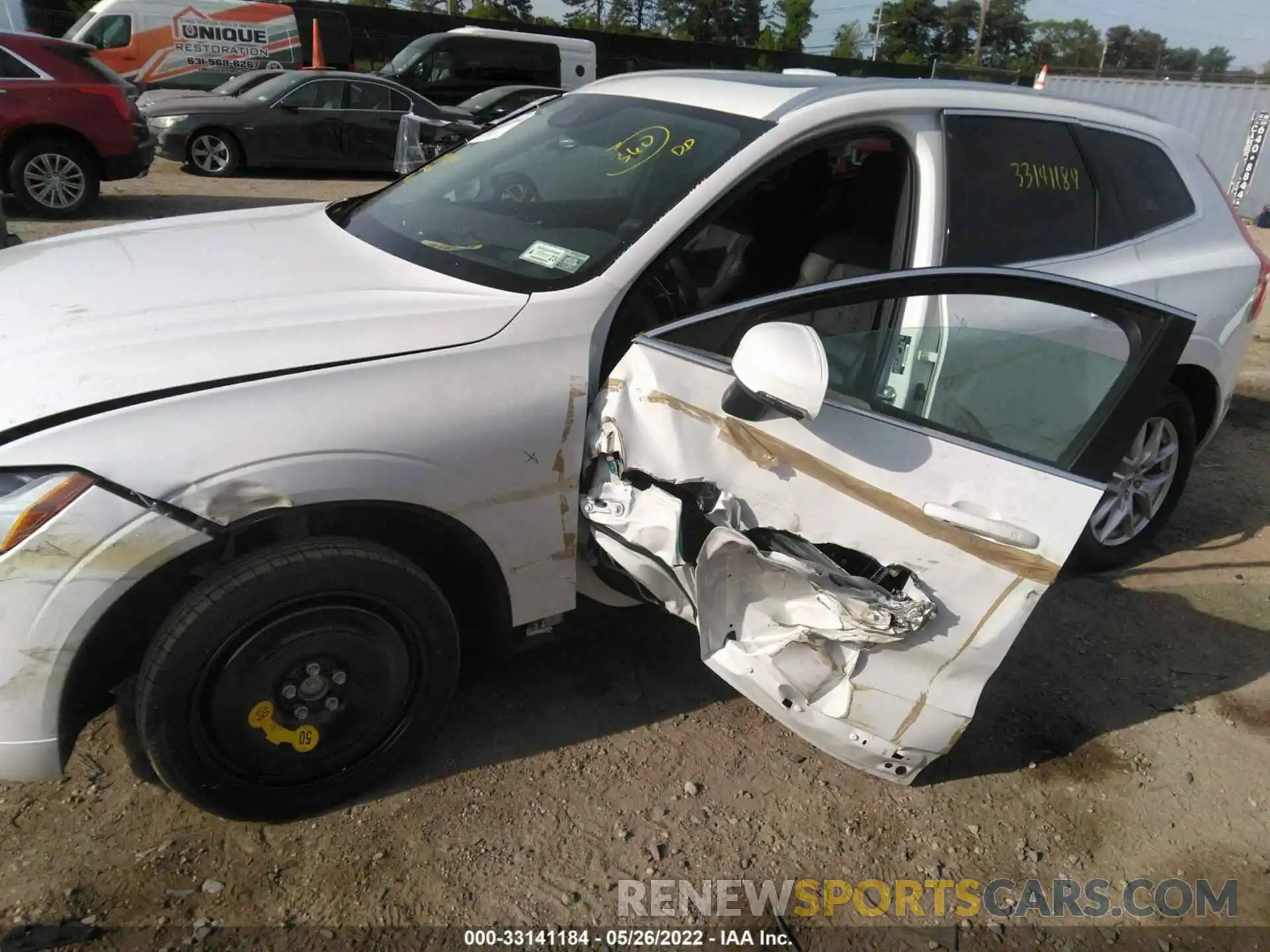 6 Photograph of a damaged car YV4102RK0M1828227 VOLVO XC60 2021