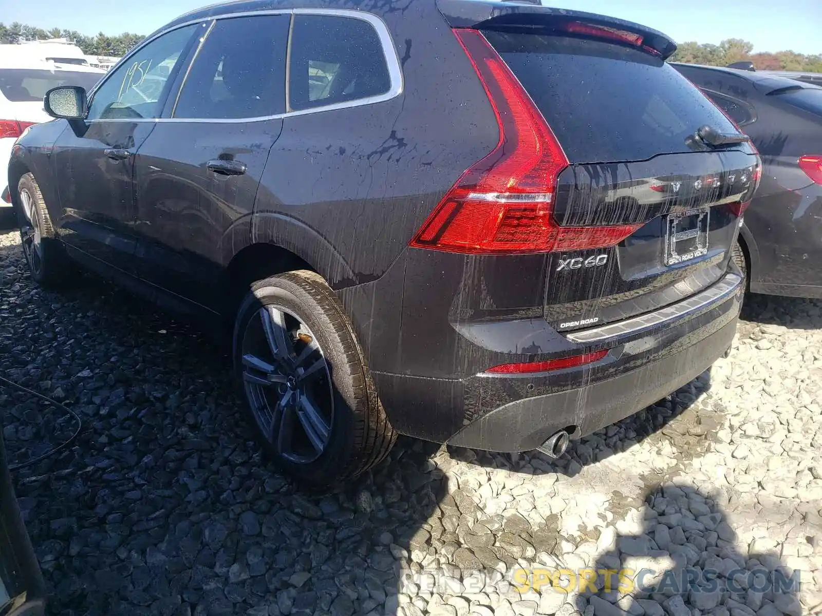 3 Photograph of a damaged car YV4102RK0M1831662 VOLVO XC60 2021