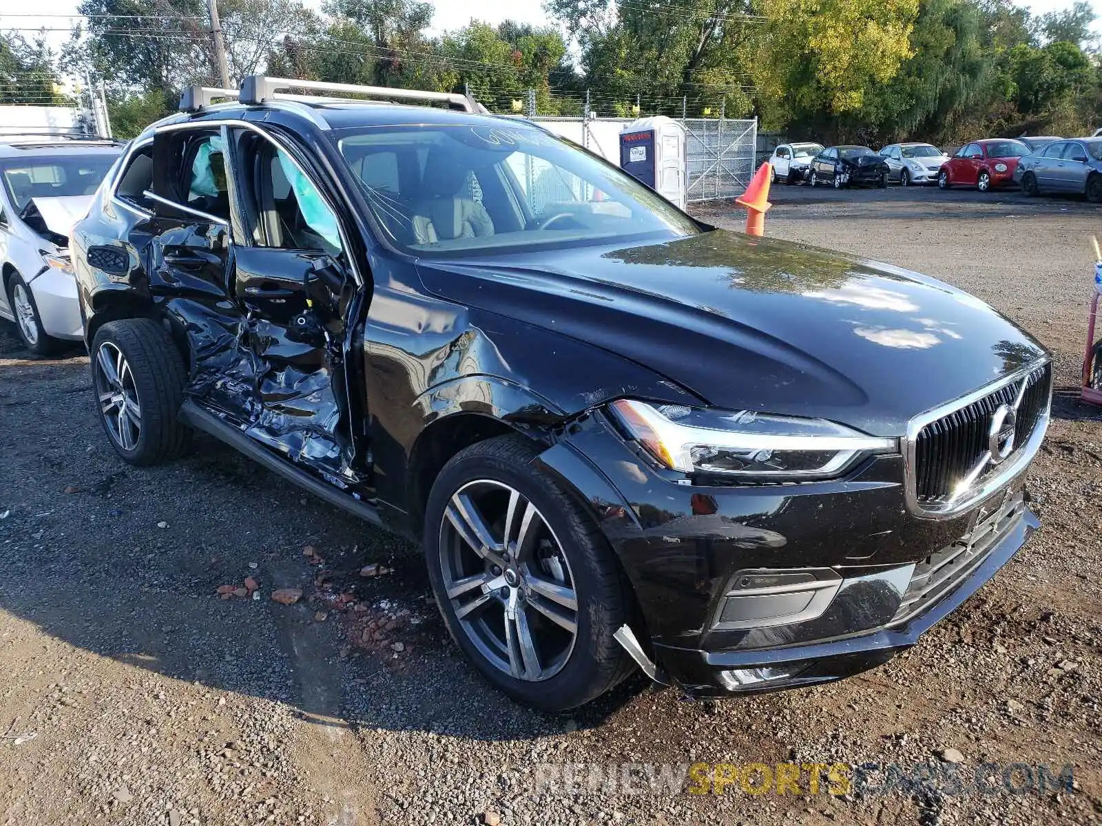 1 Photograph of a damaged car YV4102RK1M1740500 VOLVO XC60 2021