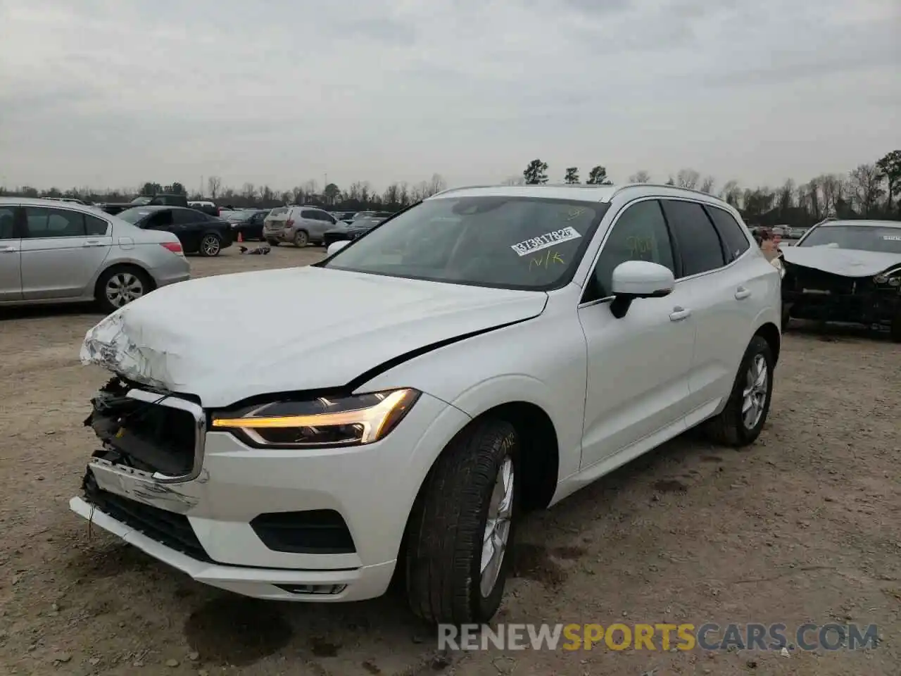 2 Photograph of a damaged car YV4102RK2M1738092 VOLVO XC60 2021