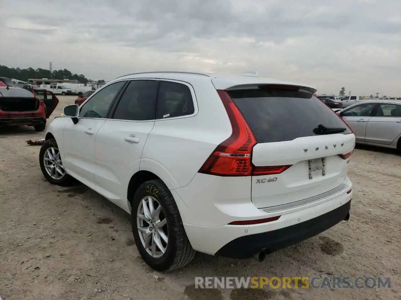 3 Photograph of a damaged car YV4102RK2M1738092 VOLVO XC60 2021