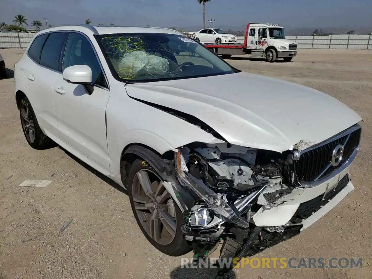 1 Photograph of a damaged car YV4102RK3M1733113 VOLVO XC60 2021