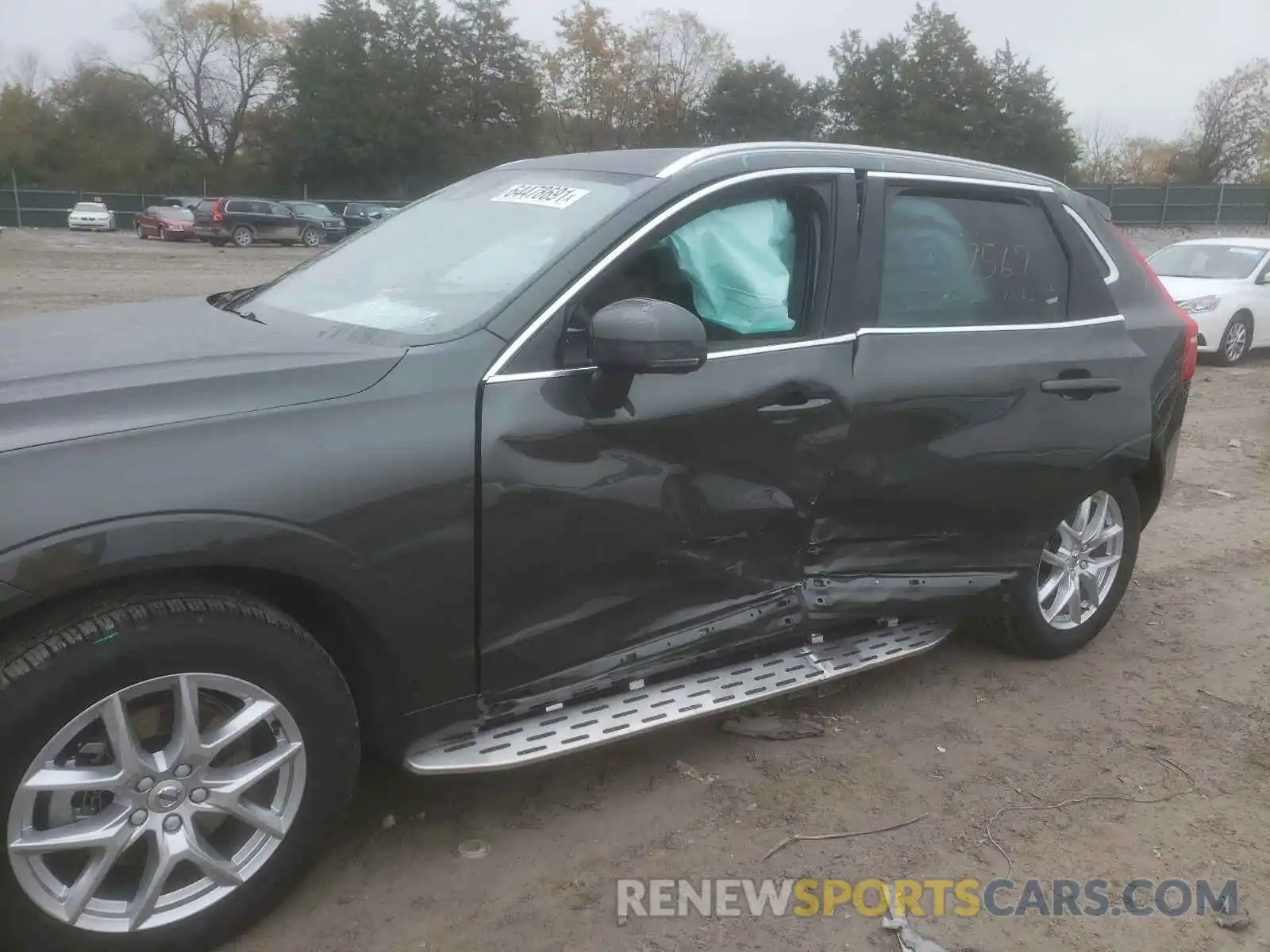 9 Photograph of a damaged car YV4102RK3M1840047 VOLVO XC60 2021