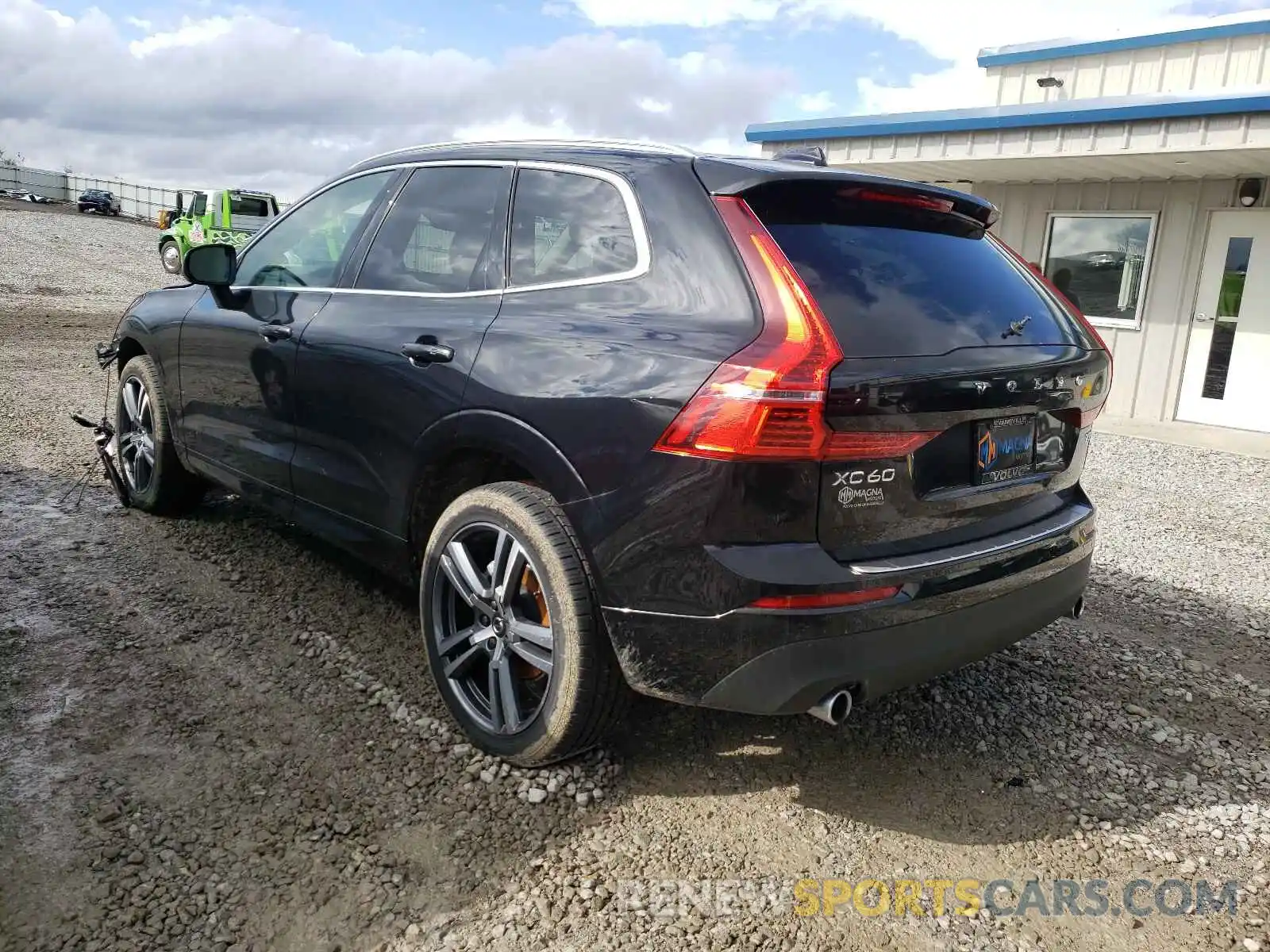 3 Photograph of a damaged car YV4102RK4M1870884 VOLVO XC60 2021