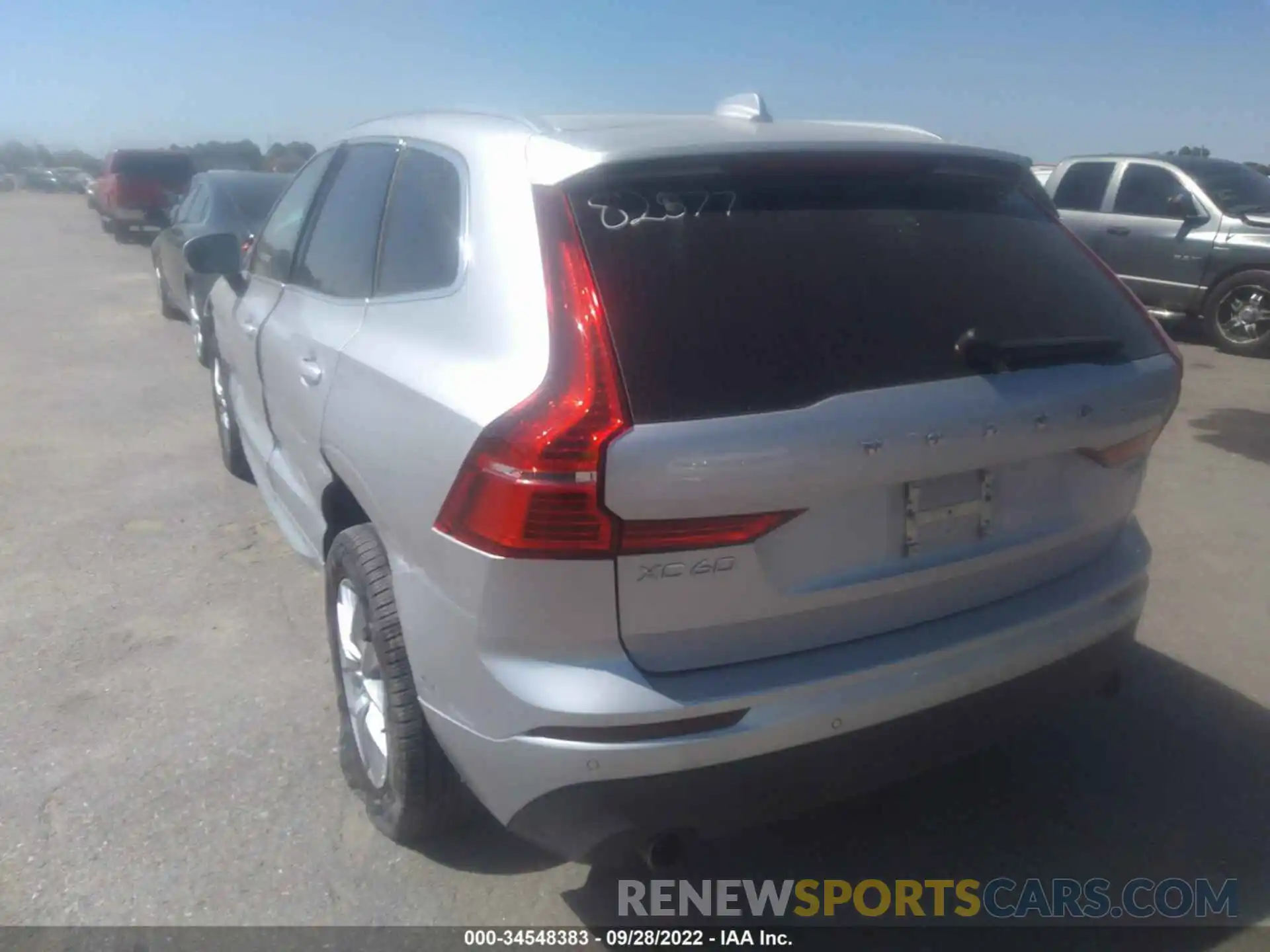 3 Photograph of a damaged car YV4102RK6M1782709 VOLVO XC60 2021