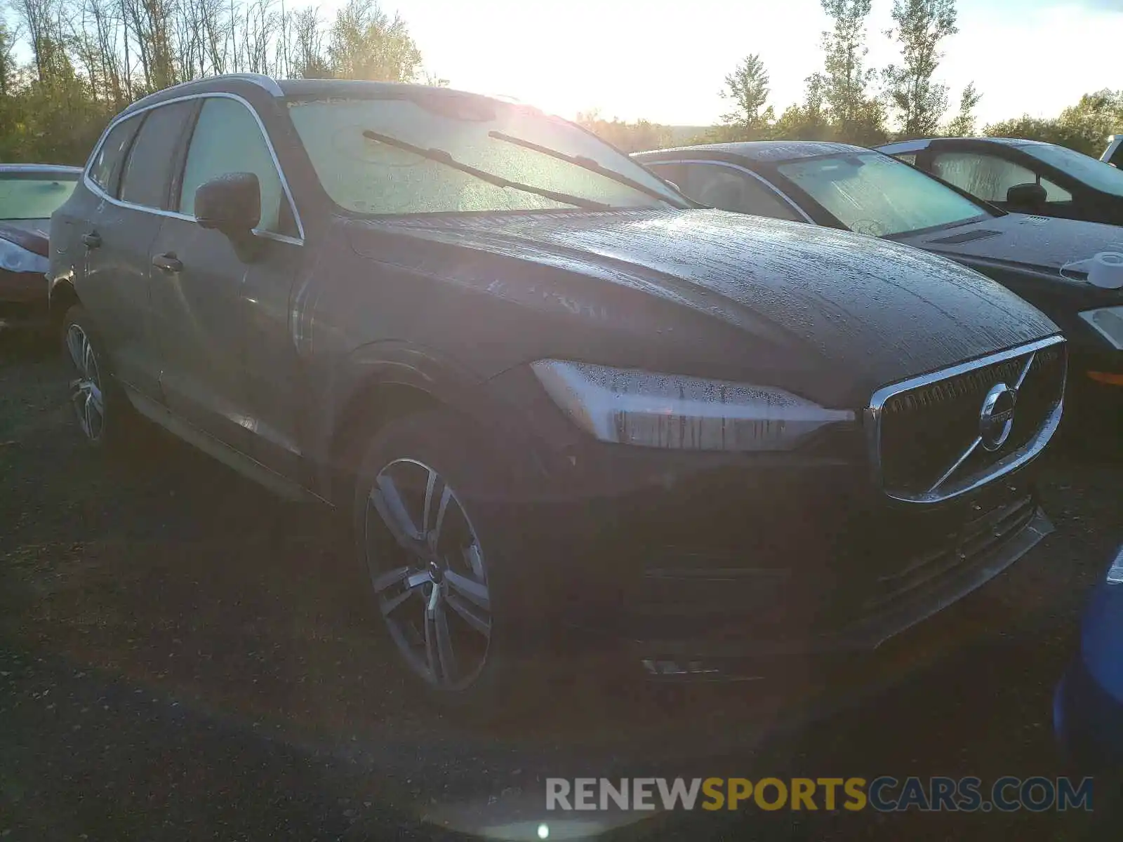 1 Photograph of a damaged car YV4102RK6M1831617 VOLVO XC60 2021