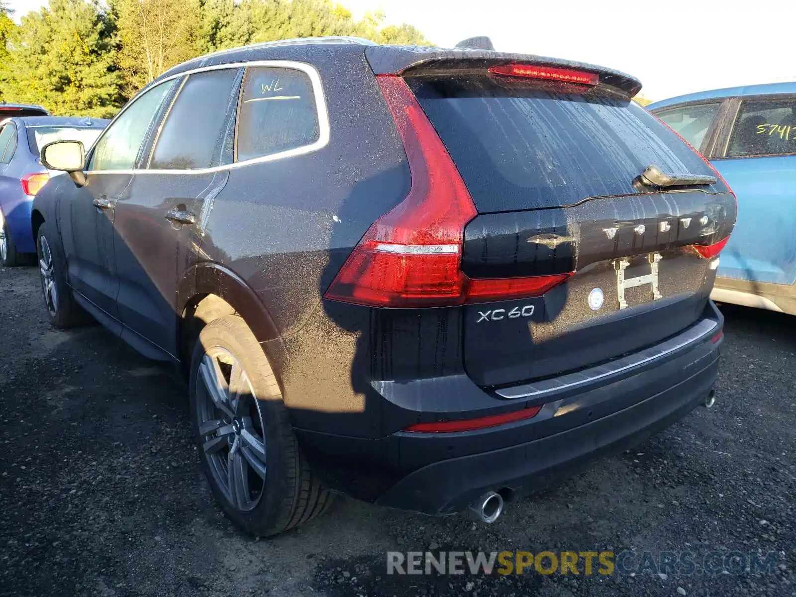 3 Photograph of a damaged car YV4102RK6M1831617 VOLVO XC60 2021