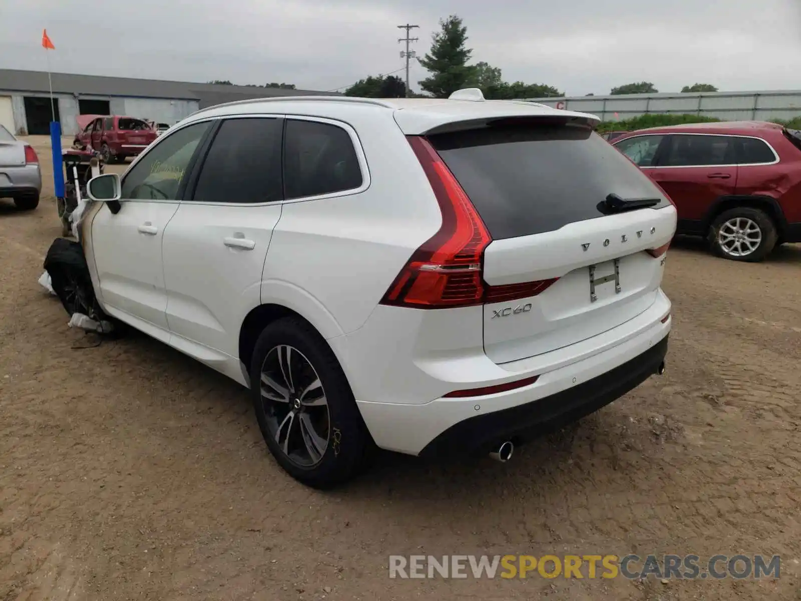 3 Photograph of a damaged car YV4102RK6M1840172 VOLVO XC60 2021