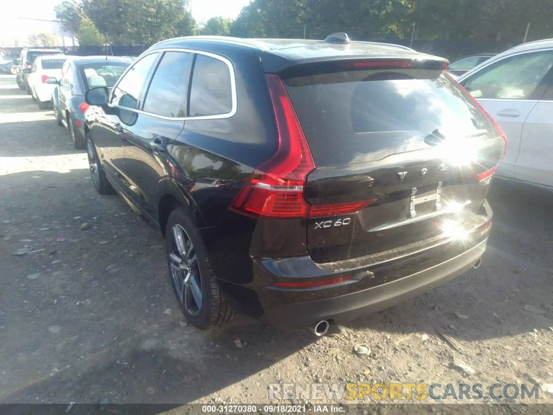 3 Фотография поврежденного автомобиля YV4102RK7M1787045 VOLVO XC60 2021