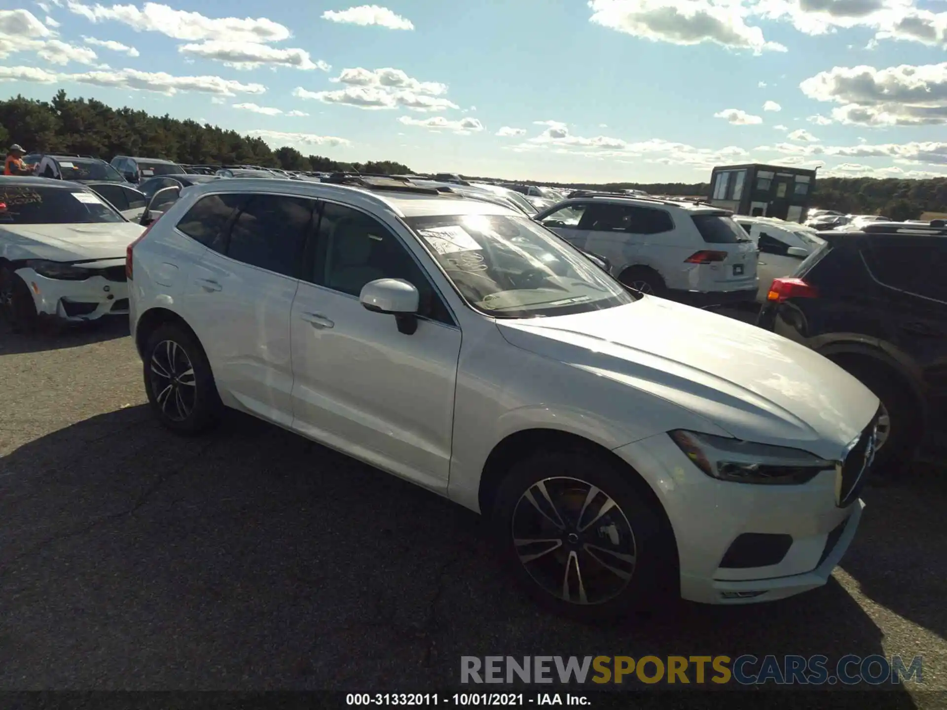 1 Photograph of a damaged car YV4102RK8M1845583 VOLVO XC60 2021