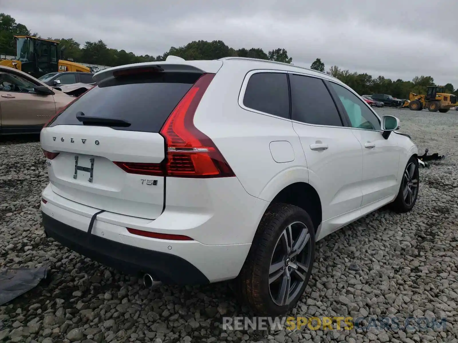 4 Photograph of a damaged car YV4102RK9M1763636 VOLVO XC60 2021