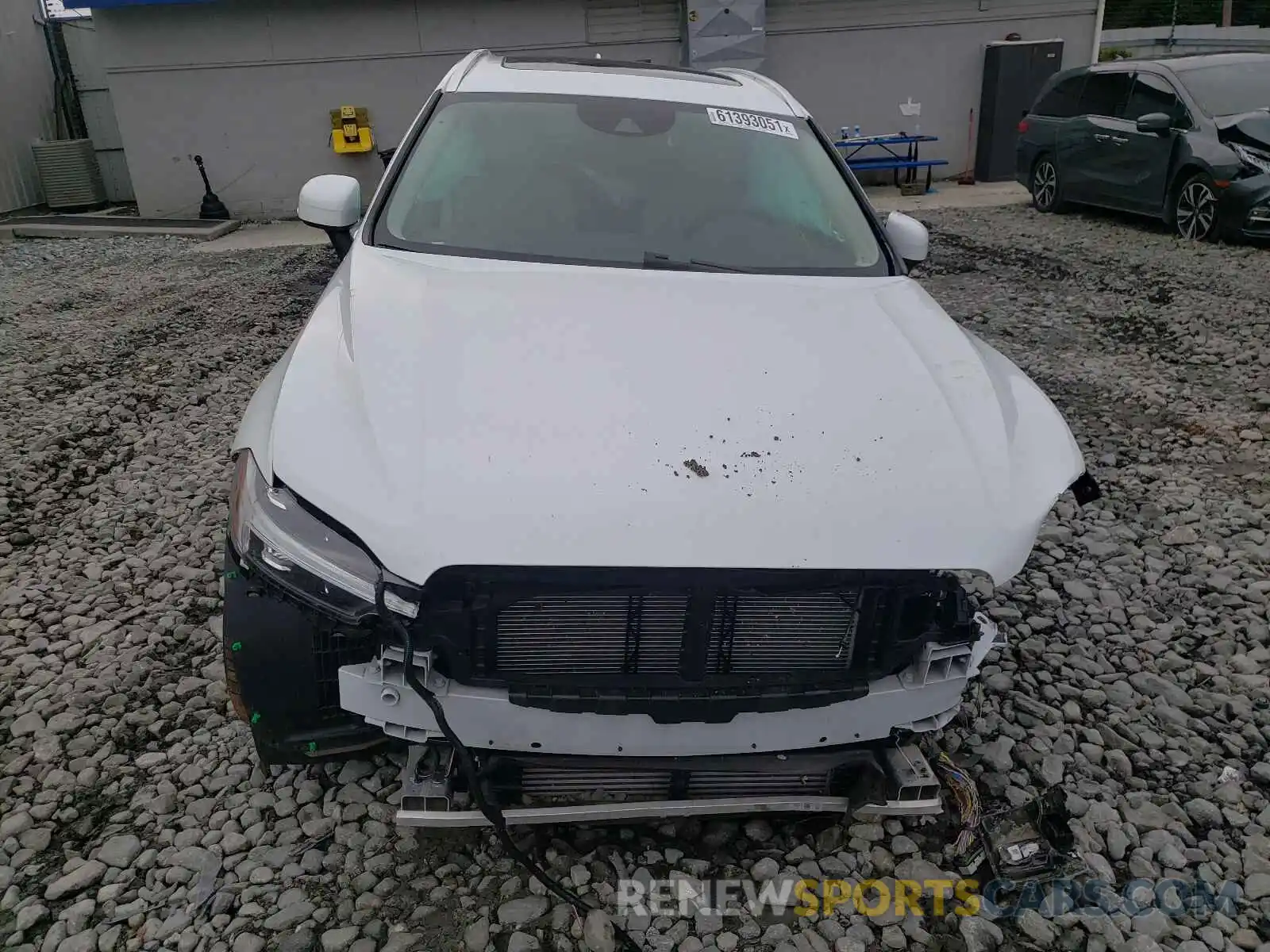 9 Photograph of a damaged car YV4102RK9M1763636 VOLVO XC60 2021