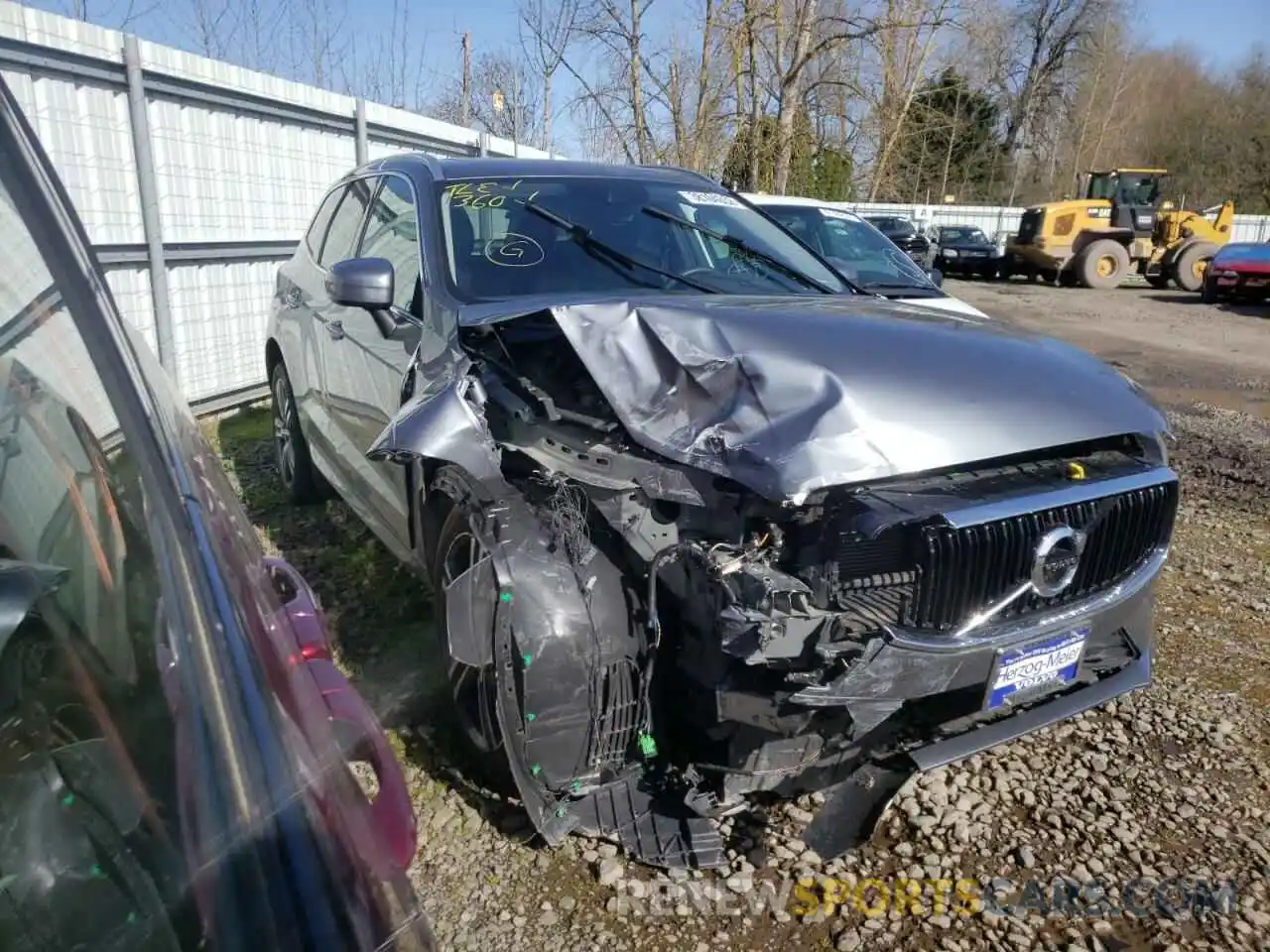 1 Photograph of a damaged car YV4102RKXM1699039 VOLVO XC60 2021