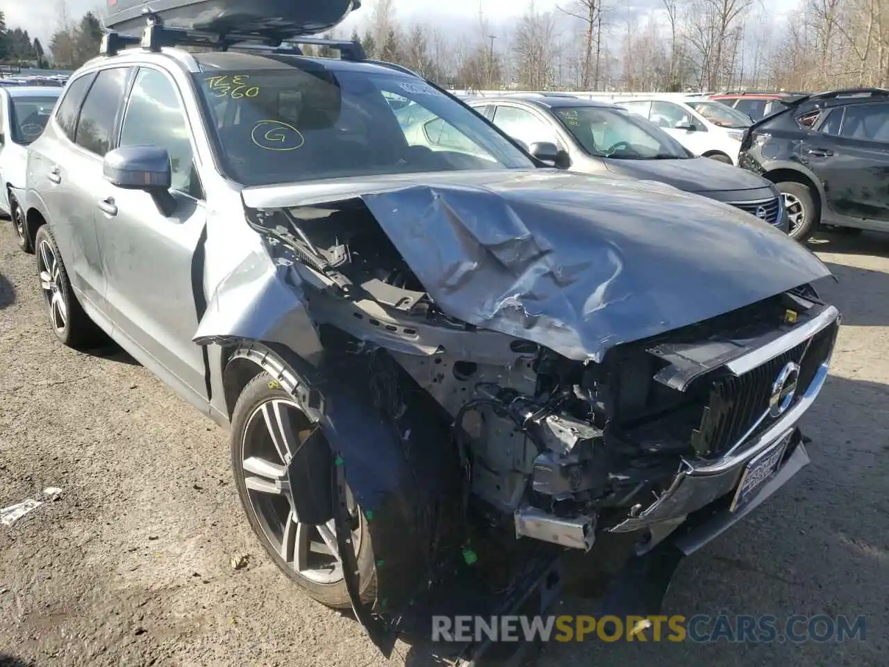 9 Photograph of a damaged car YV4102RKXM1699039 VOLVO XC60 2021