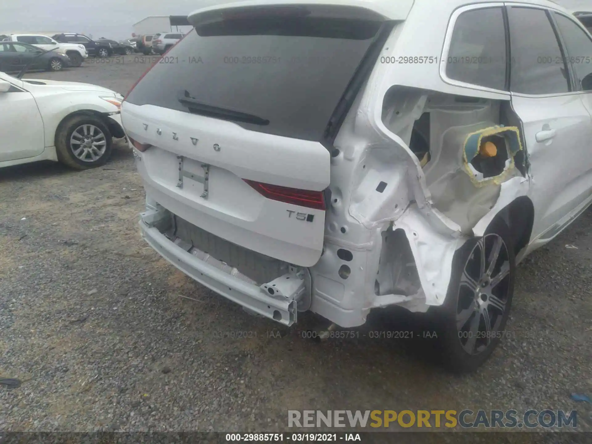 6 Фотография поврежденного автомобиля YV4102RL1M1684910 VOLVO XC60 2021