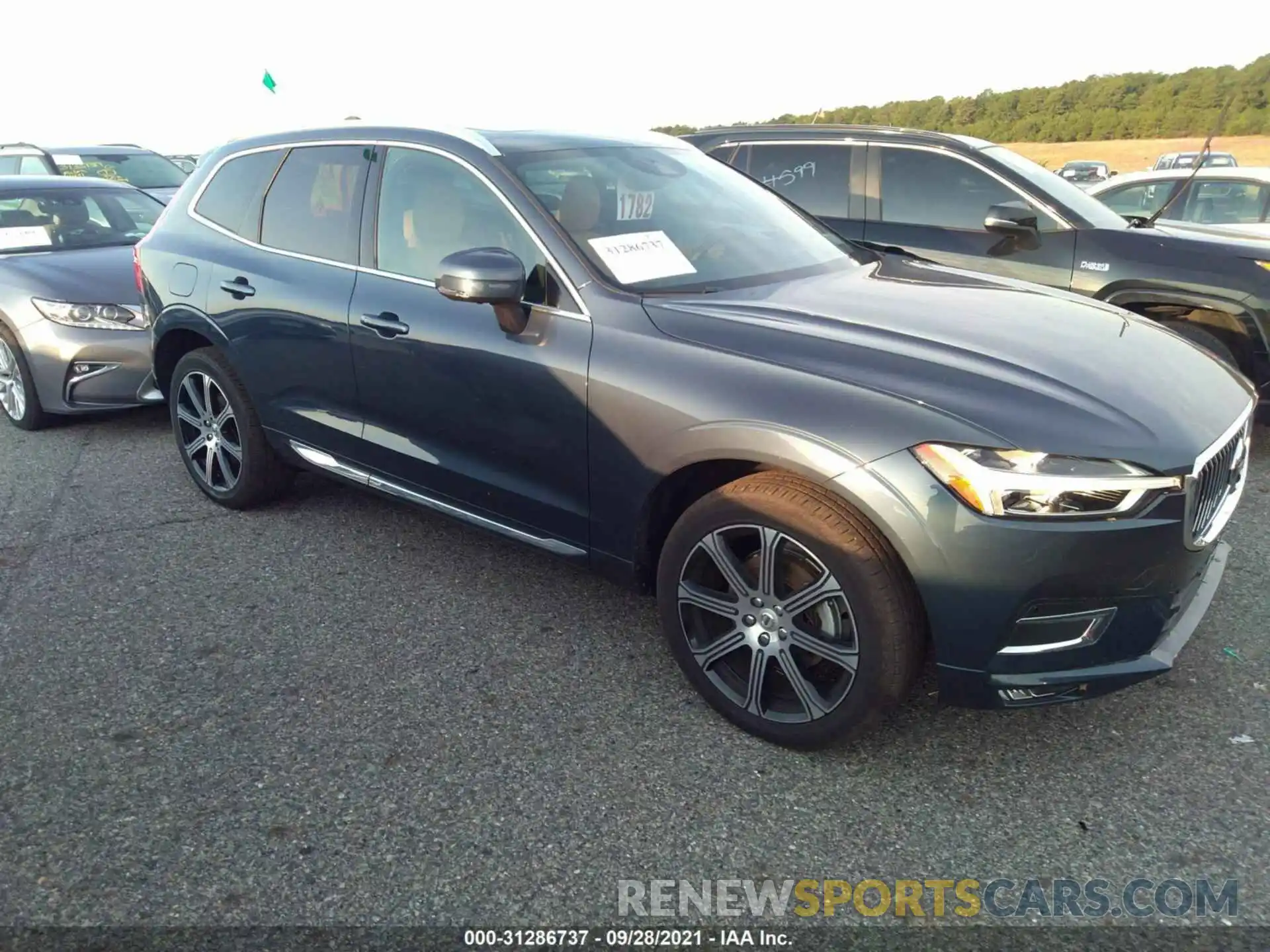 1 Photograph of a damaged car YV4102RL1M1737377 VOLVO XC60 2021