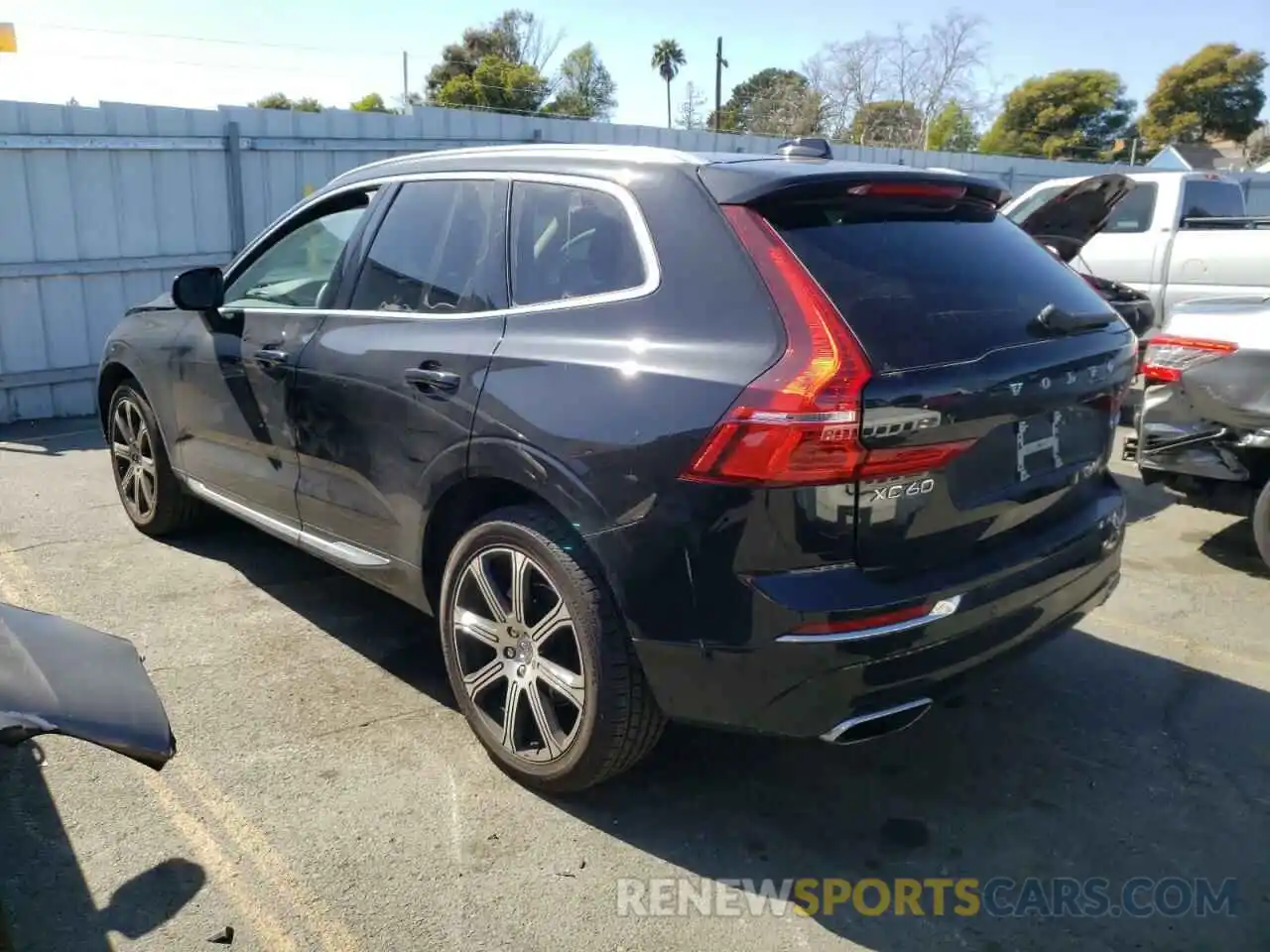 3 Photograph of a damaged car YV4102RL1M1782450 VOLVO XC60 2021