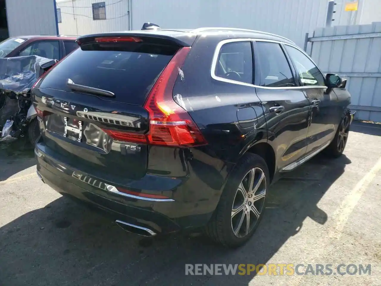 4 Photograph of a damaged car YV4102RL1M1782450 VOLVO XC60 2021