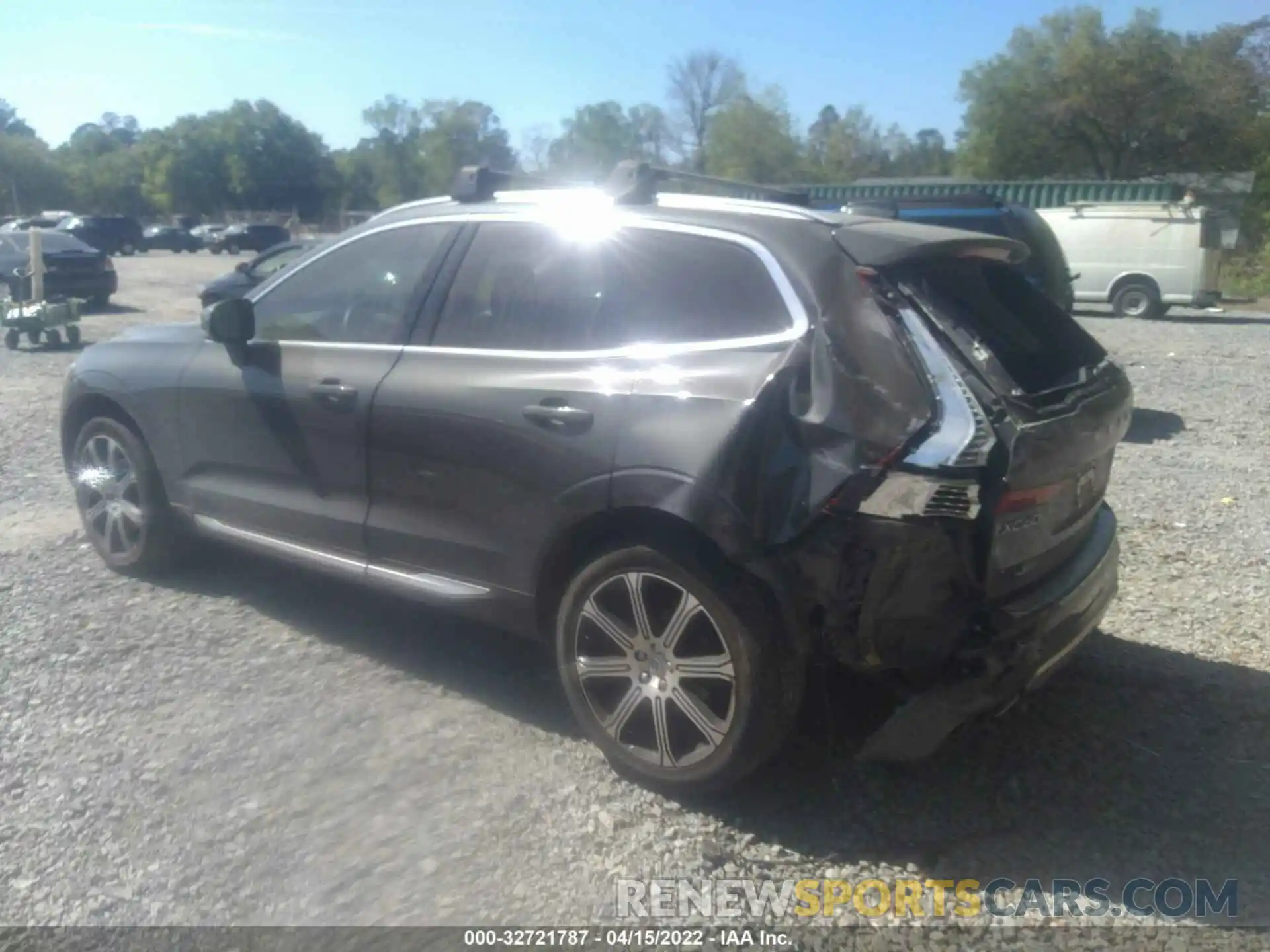 3 Photograph of a damaged car YV4102RL3M1688764 VOLVO XC60 2021