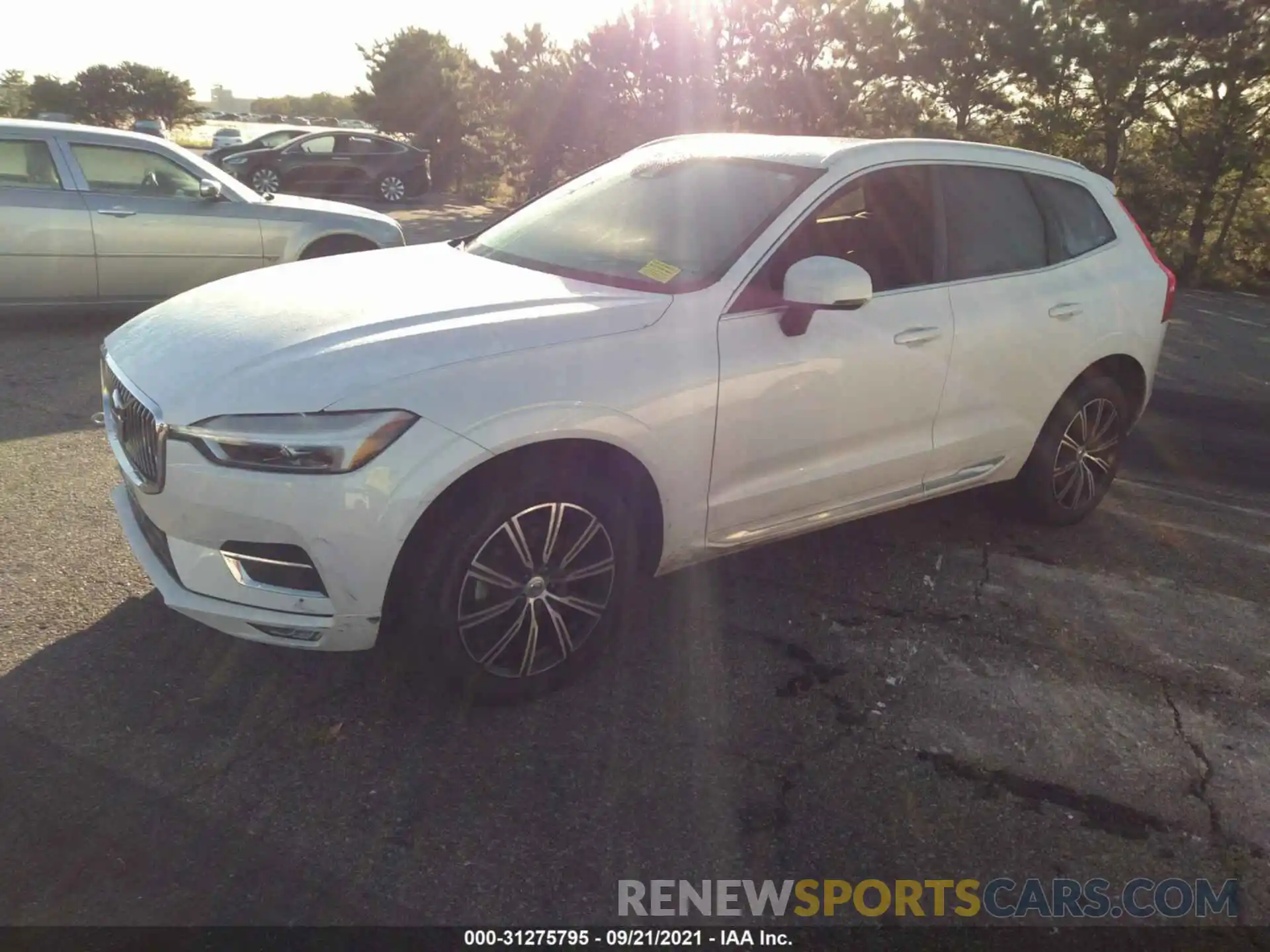 2 Photograph of a damaged car YV4102RL3M1733864 VOLVO XC60 2021