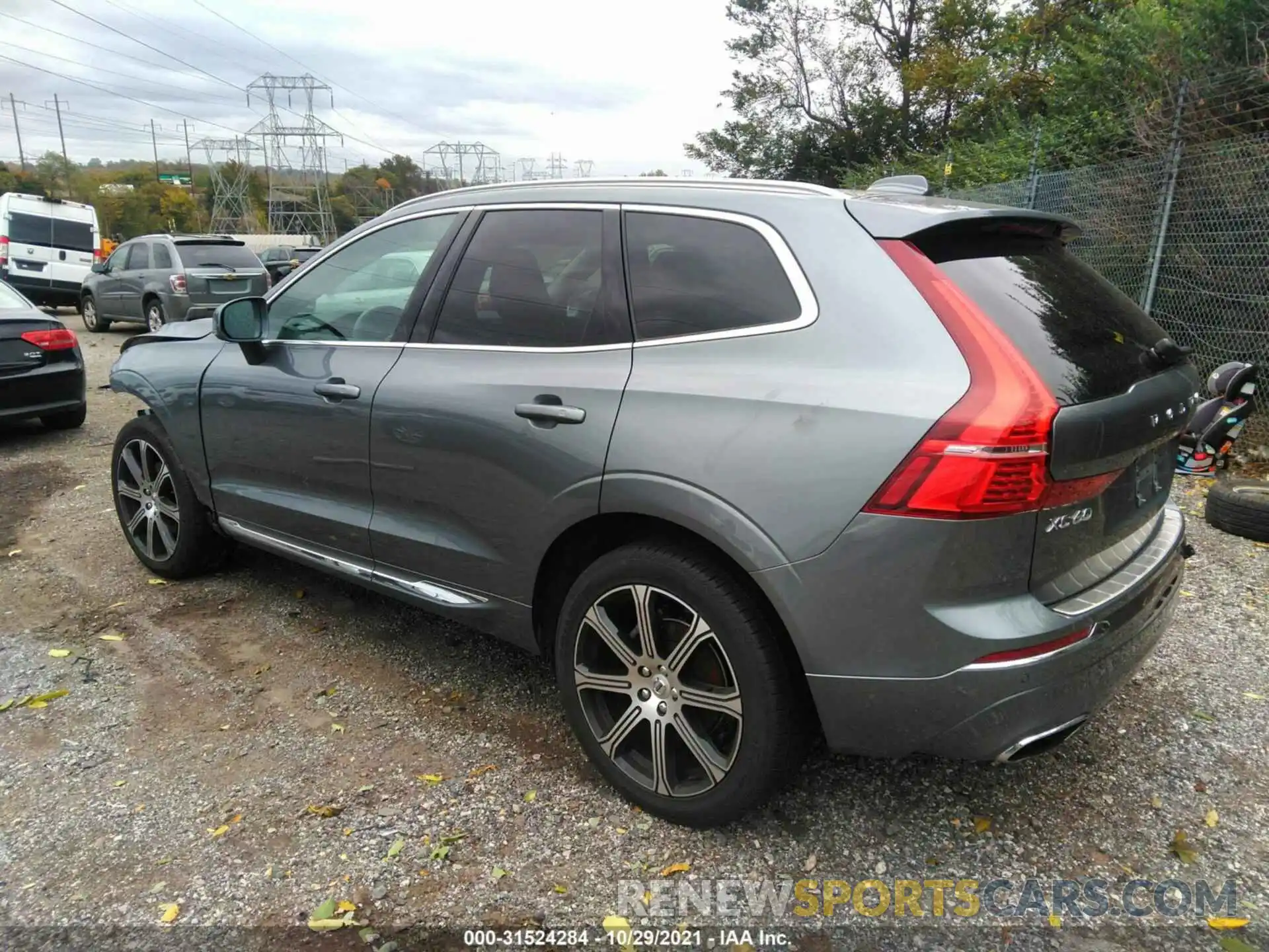 3 Photograph of a damaged car YV4102RL5M1684733 VOLVO XC60 2021