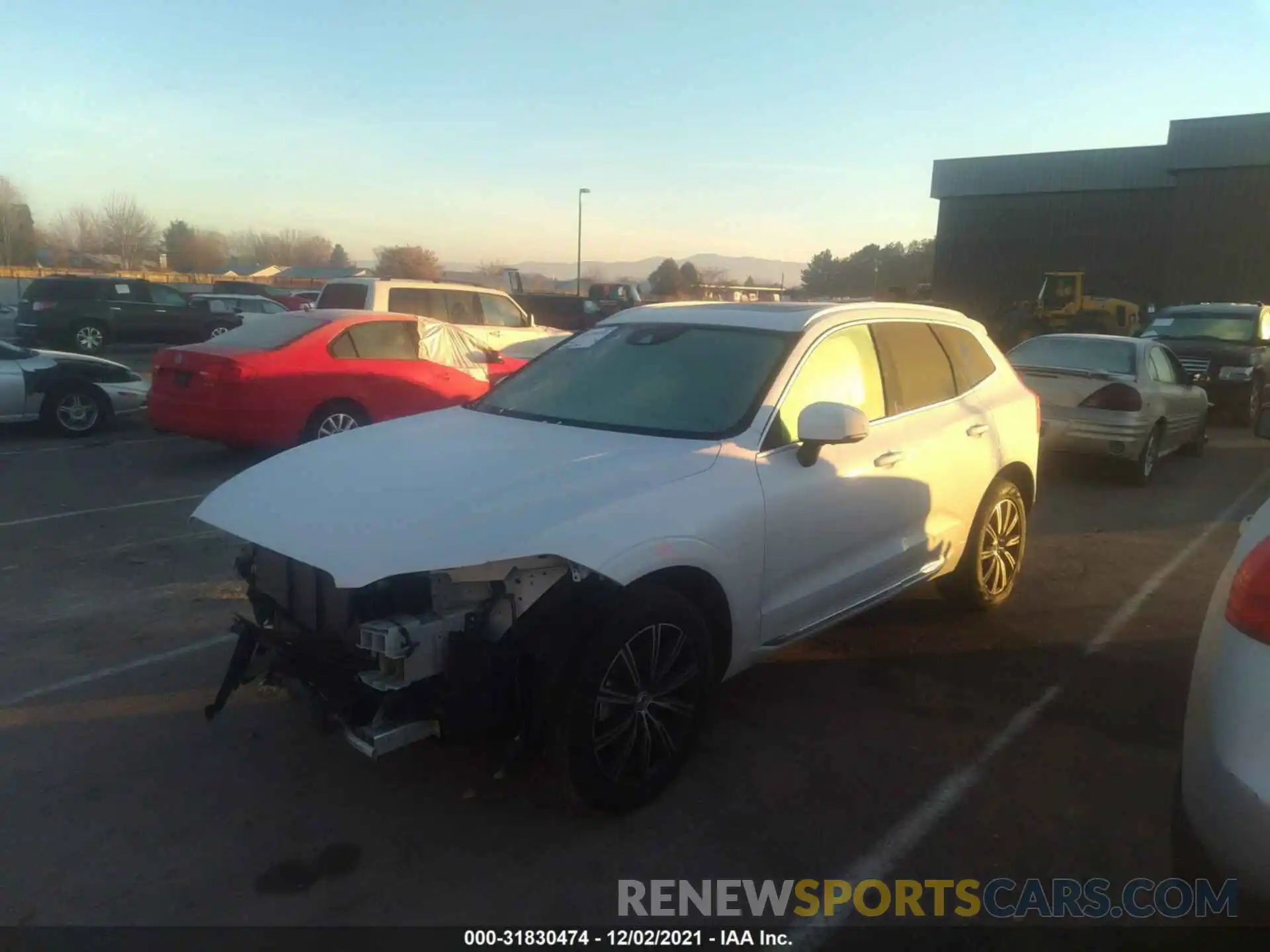 2 Photograph of a damaged car YV4102RL5M1734384 VOLVO XC60 2021