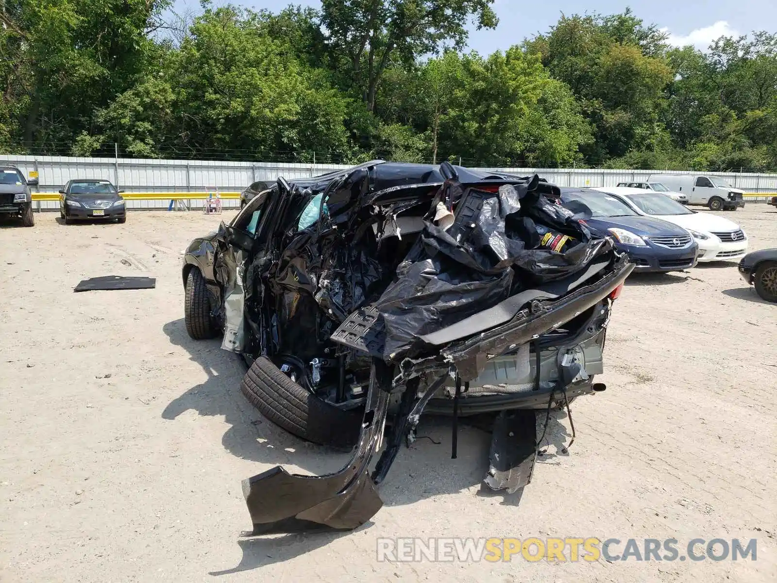 3 Photograph of a damaged car YV4102RL5M1835232 VOLVO XC60 2021