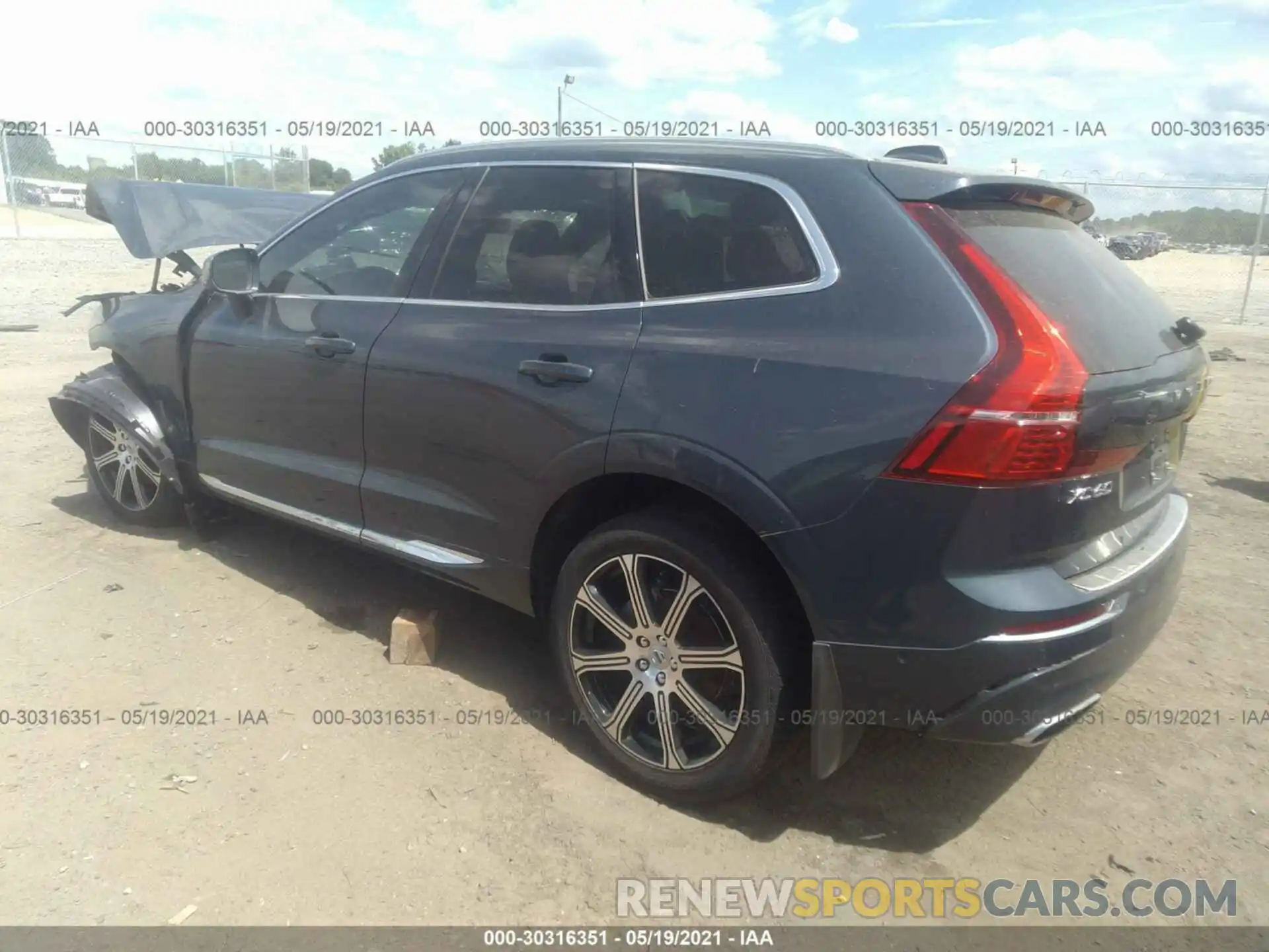 3 Photograph of a damaged car YV4102RL6M1710787 VOLVO XC60 2021